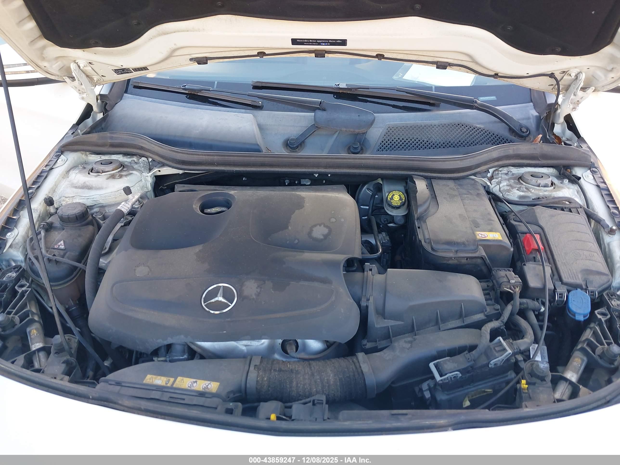 MERCEDES-BENZ CLA image 10