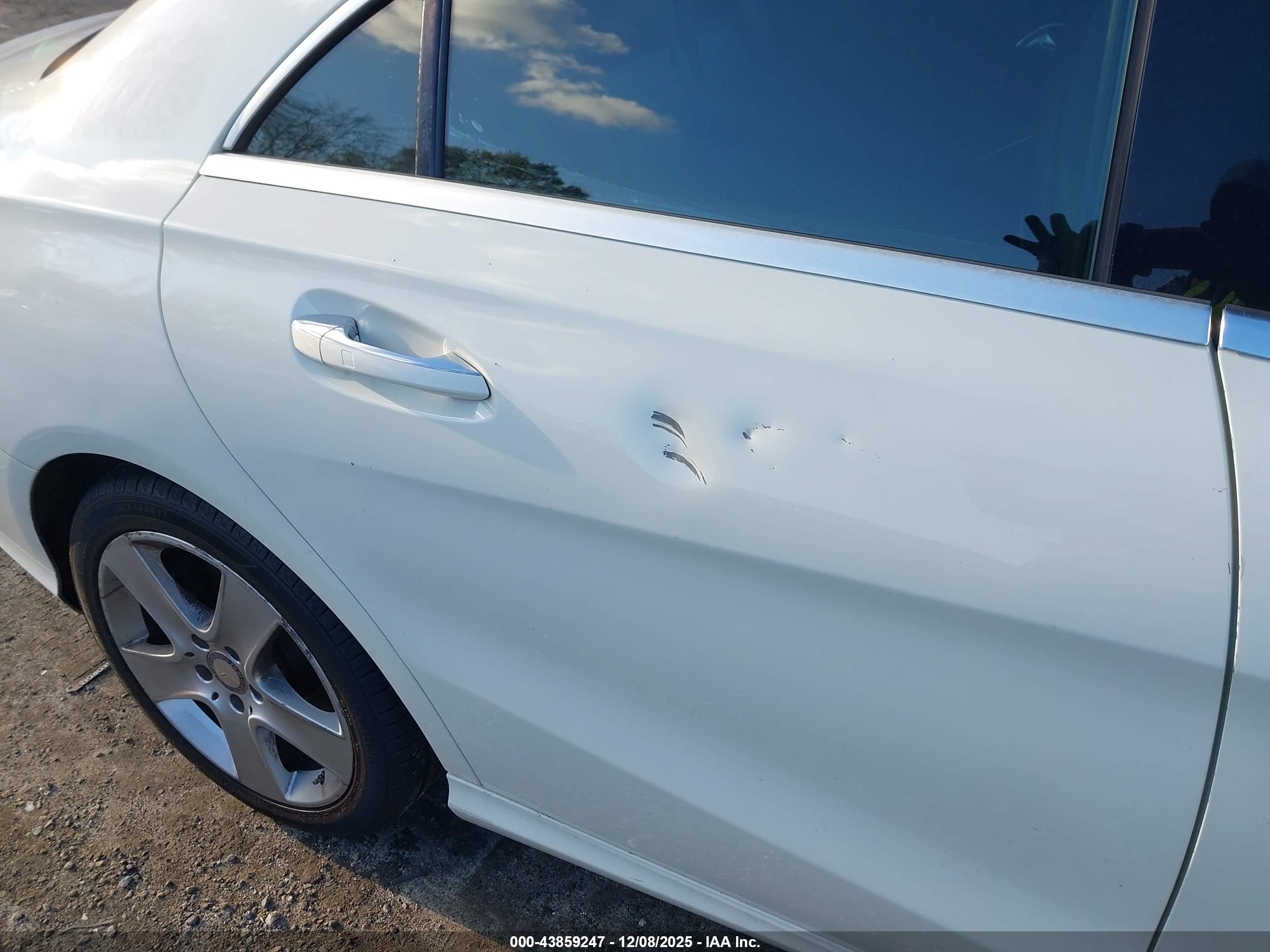 MERCEDES-BENZ CLA image 6