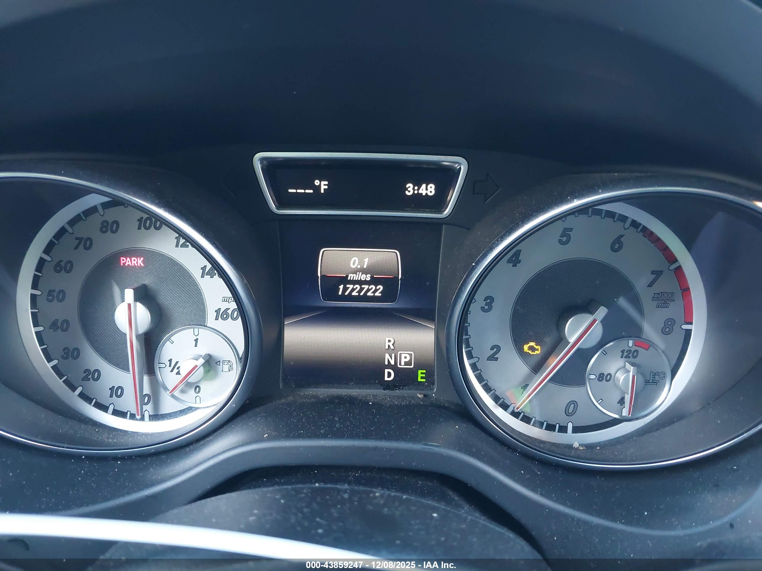 MERCEDES-BENZ CLA image 7