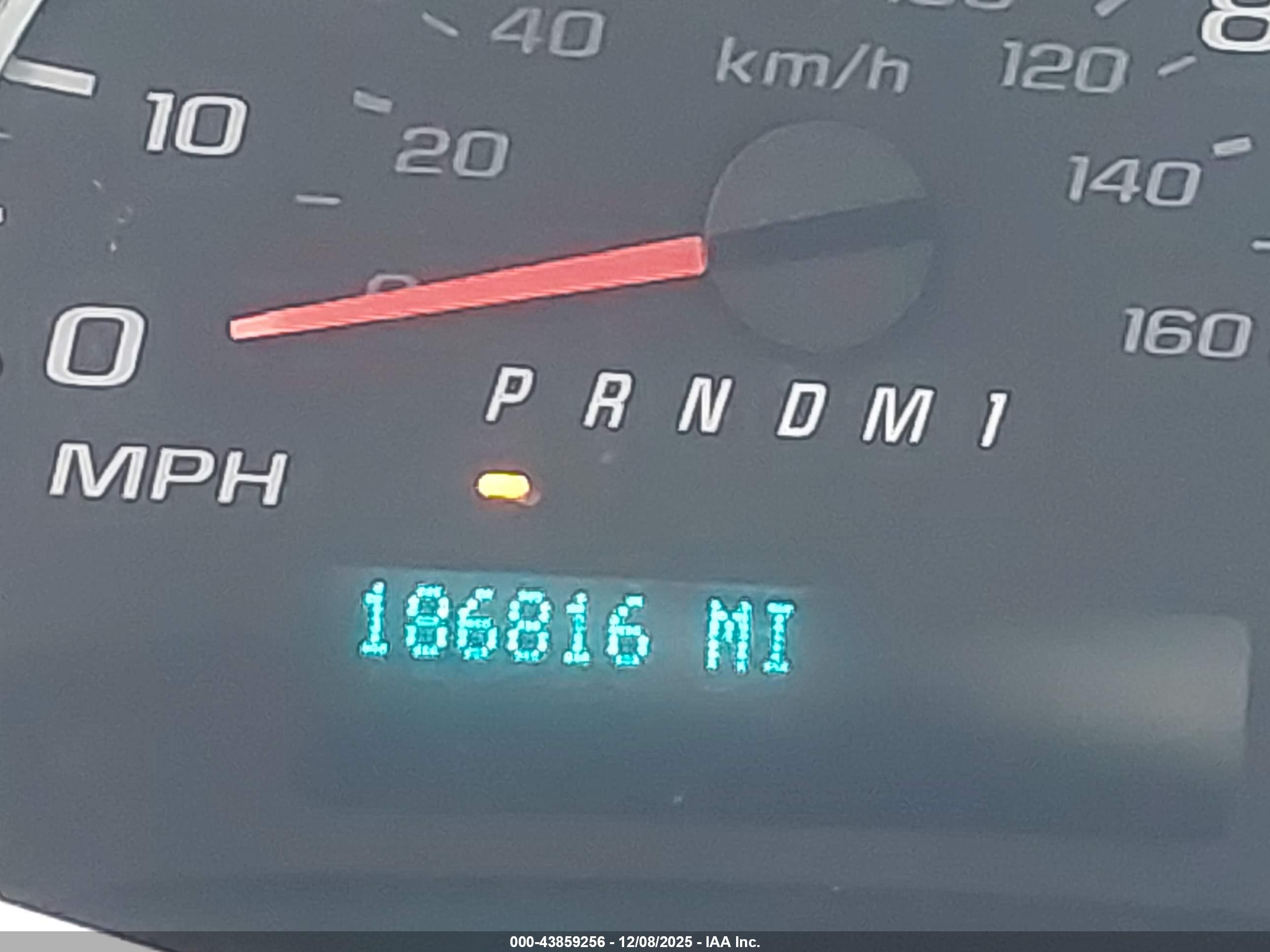 GMC SAVANA image 7
