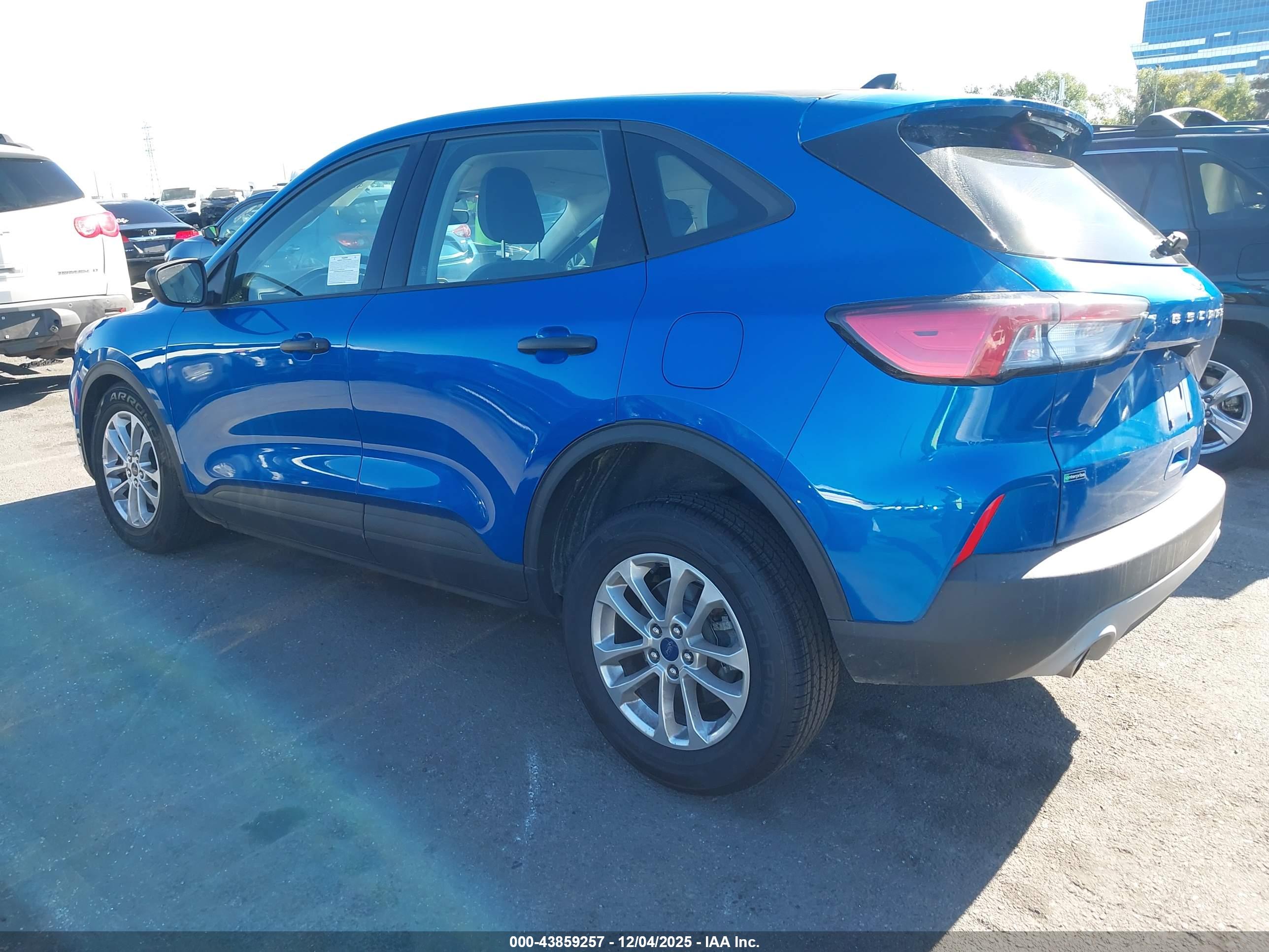 FORD ESCAPE image 3