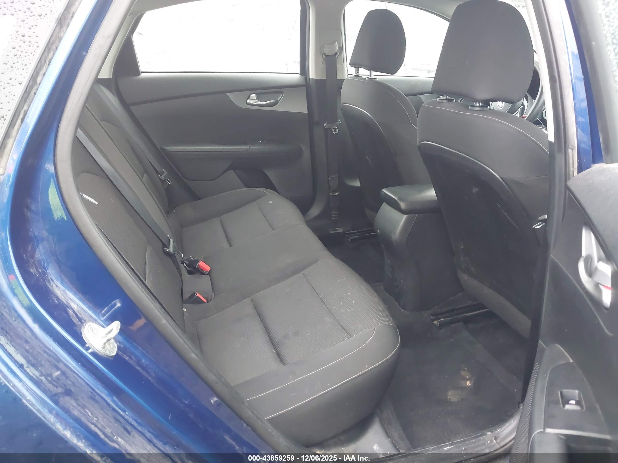 KIA FORTE image 8