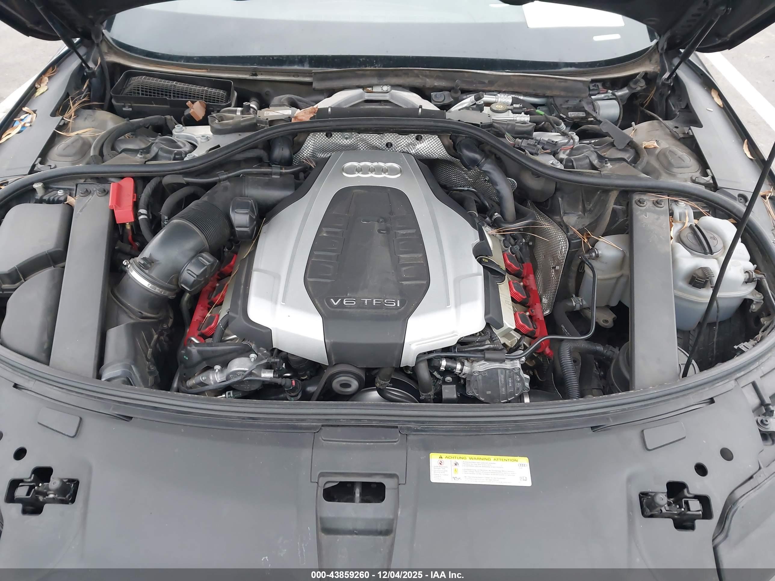 AUDI A8 image 10