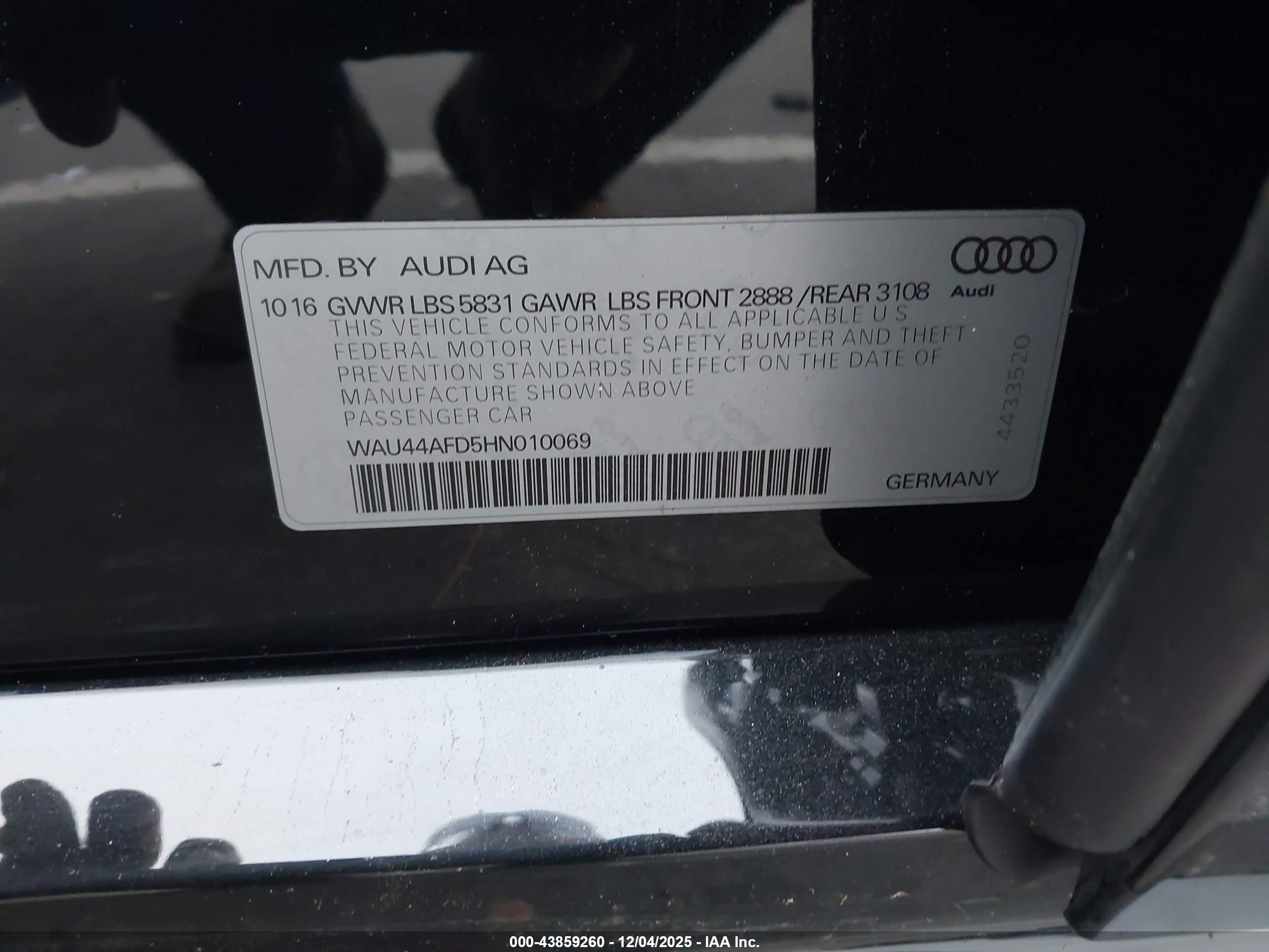 AUDI A8 image 9