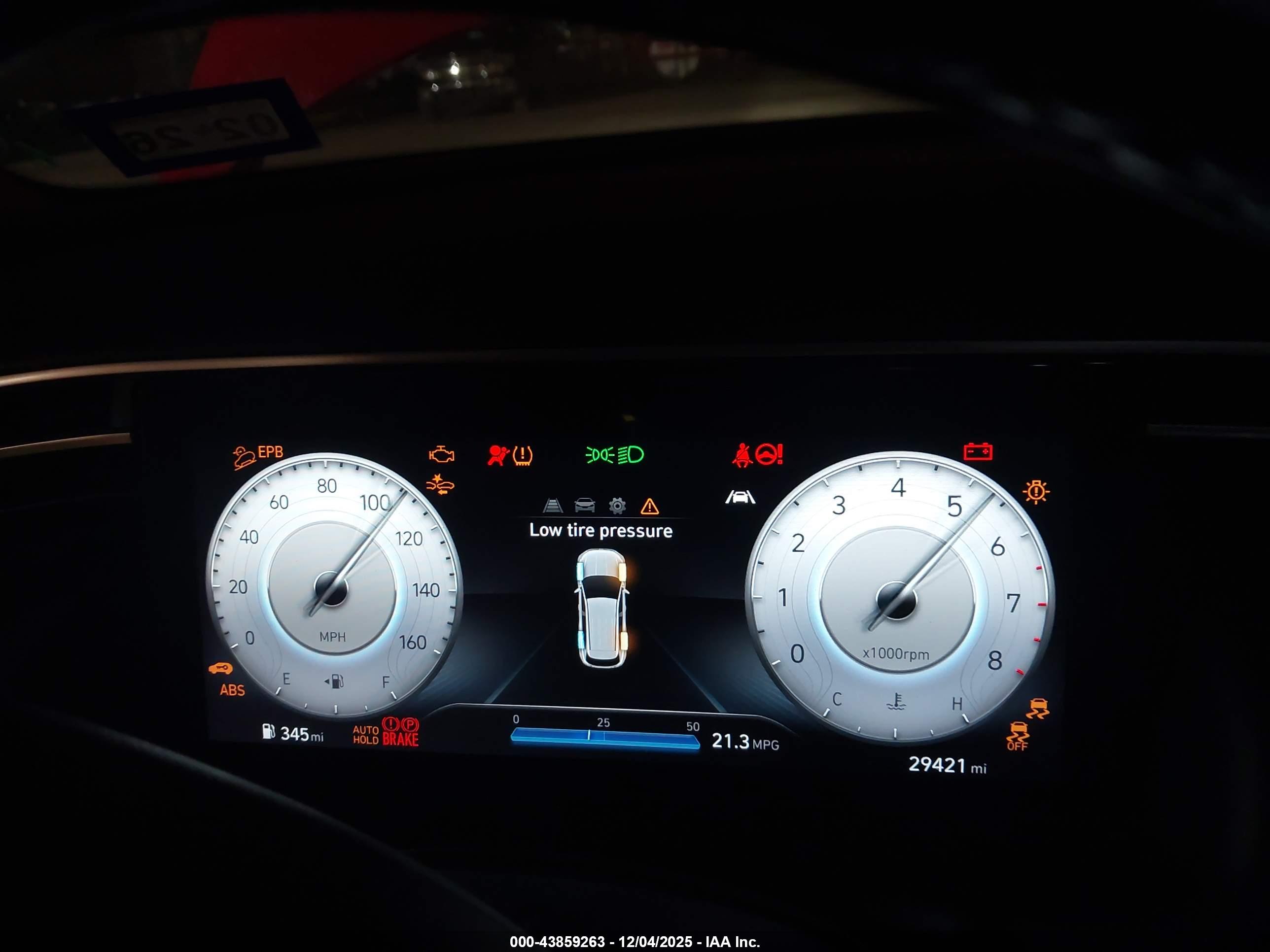 HYUNDAI TUCSON image 7