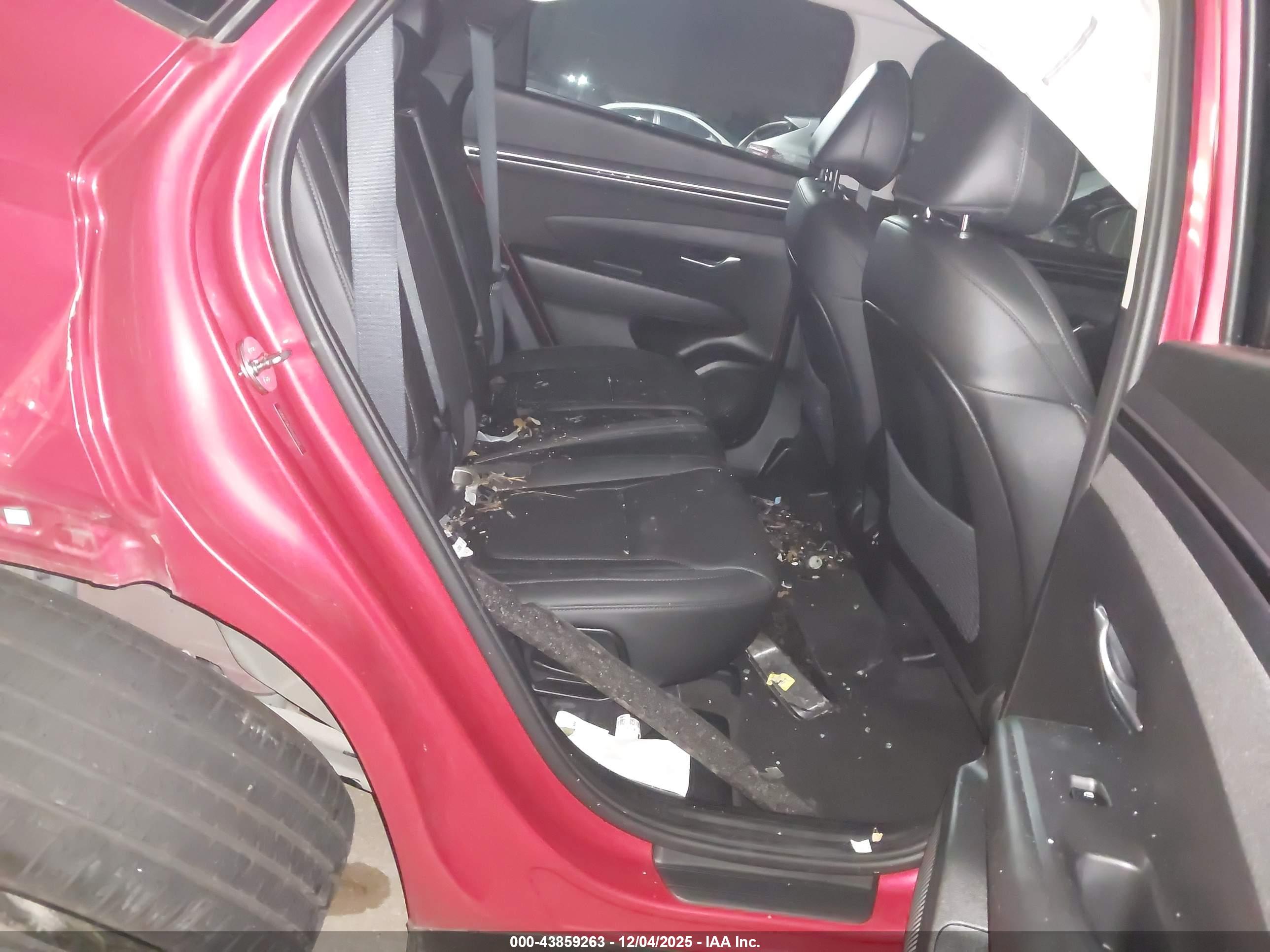 HYUNDAI TUCSON image 8