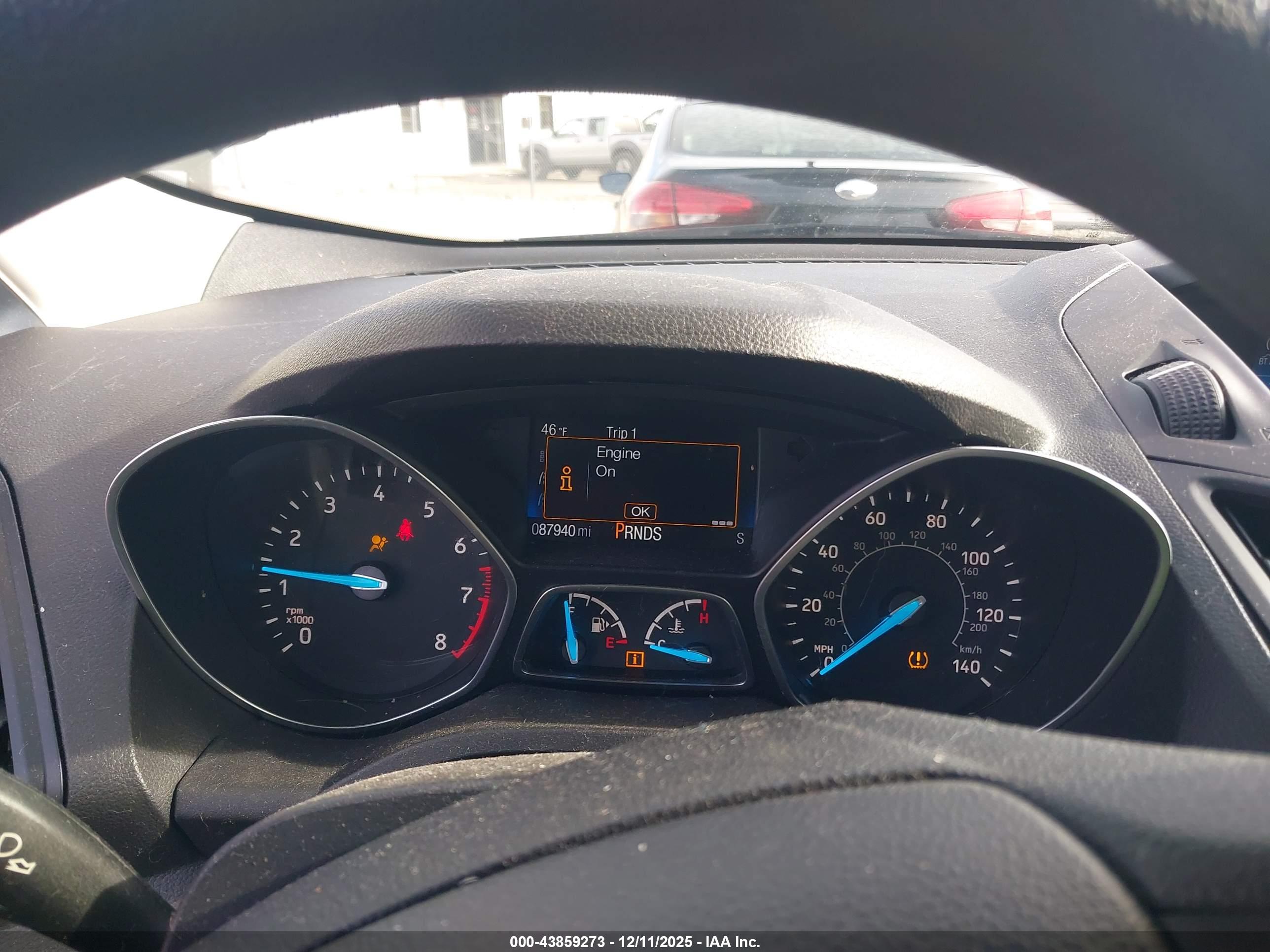 FORD ESCAPE image 7