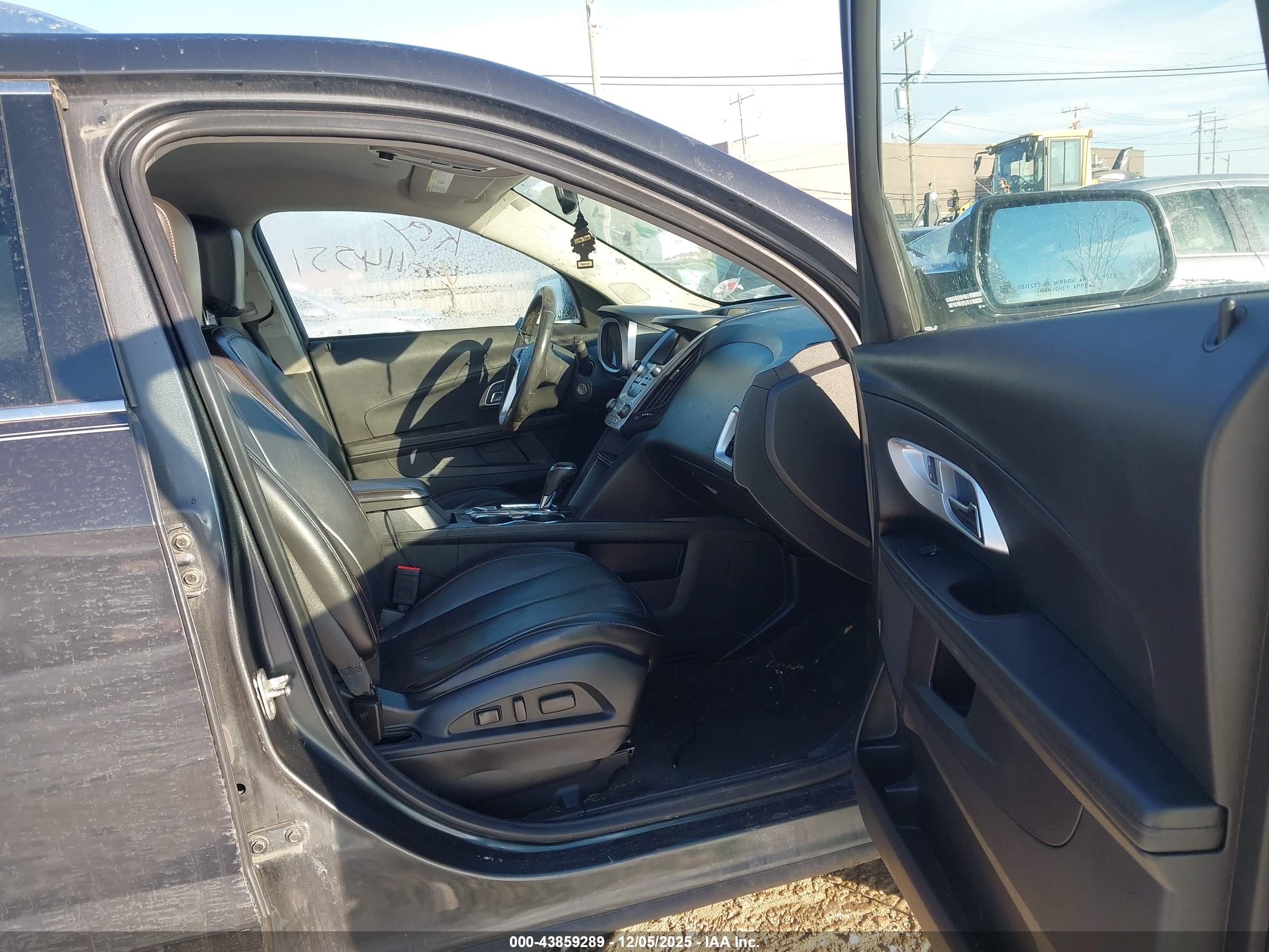 CHEVROLET EQUINOX image 5