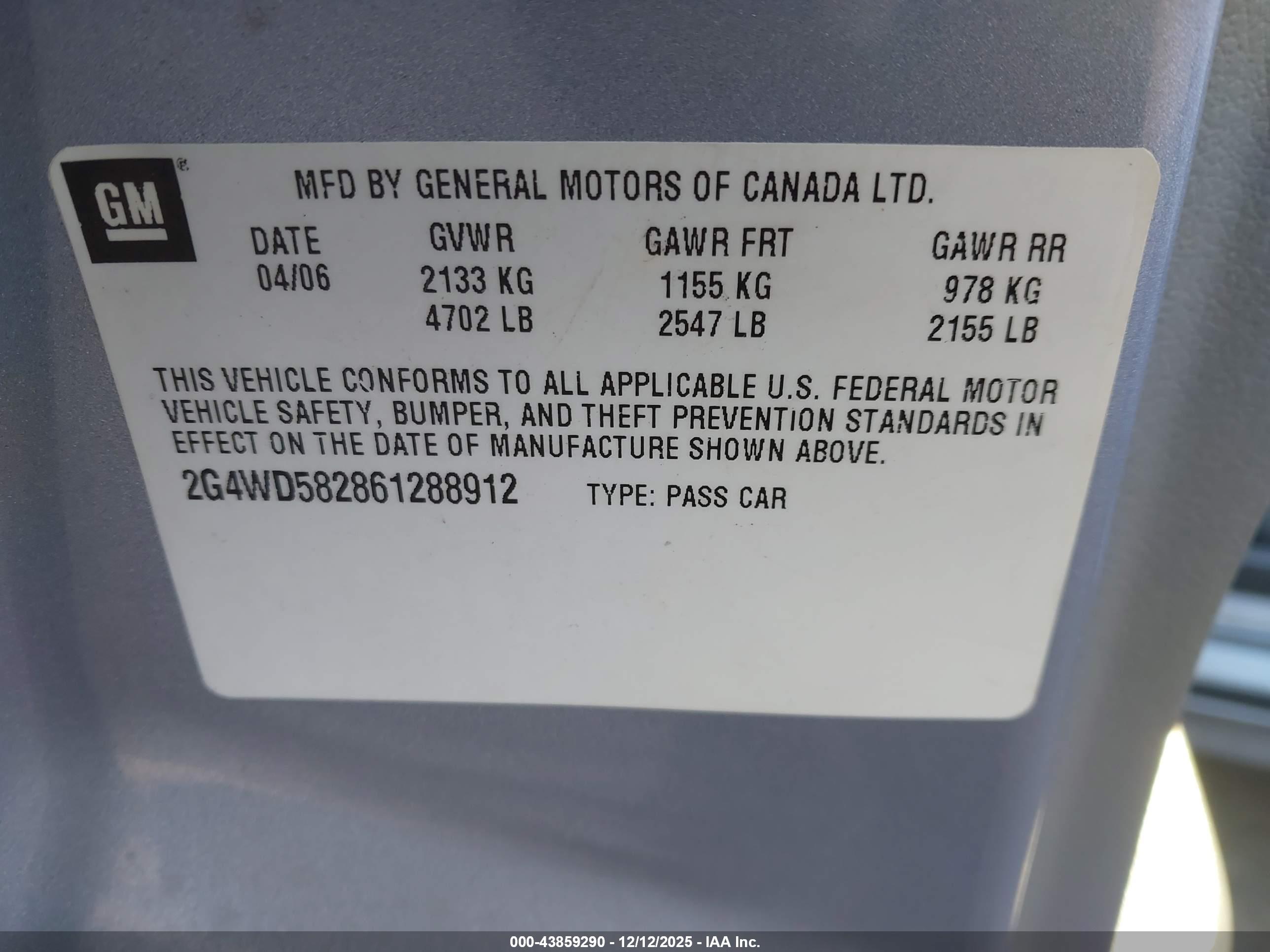 BUICK LACROSSE image 9