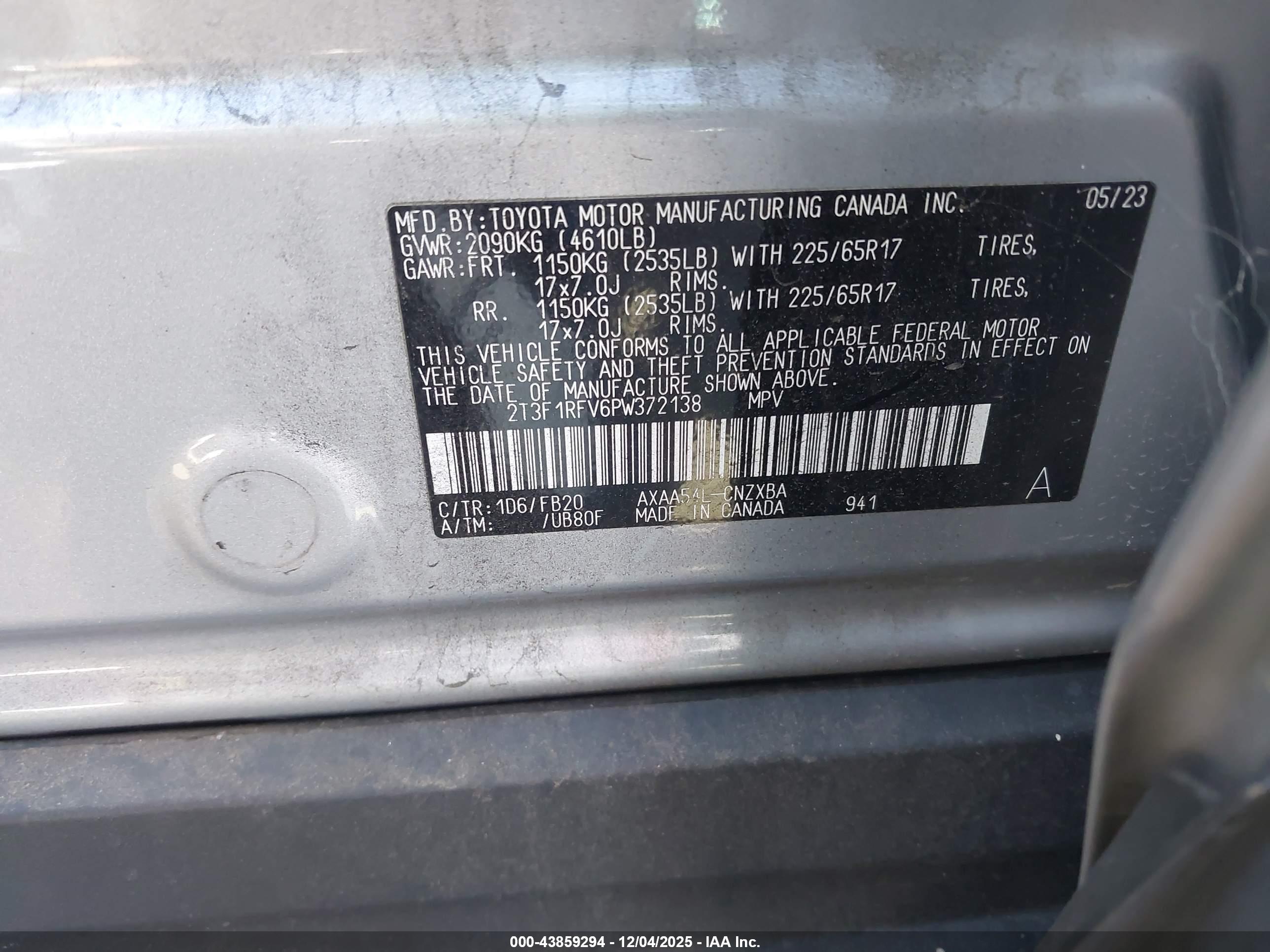 TOYOTA RAV4 image 9