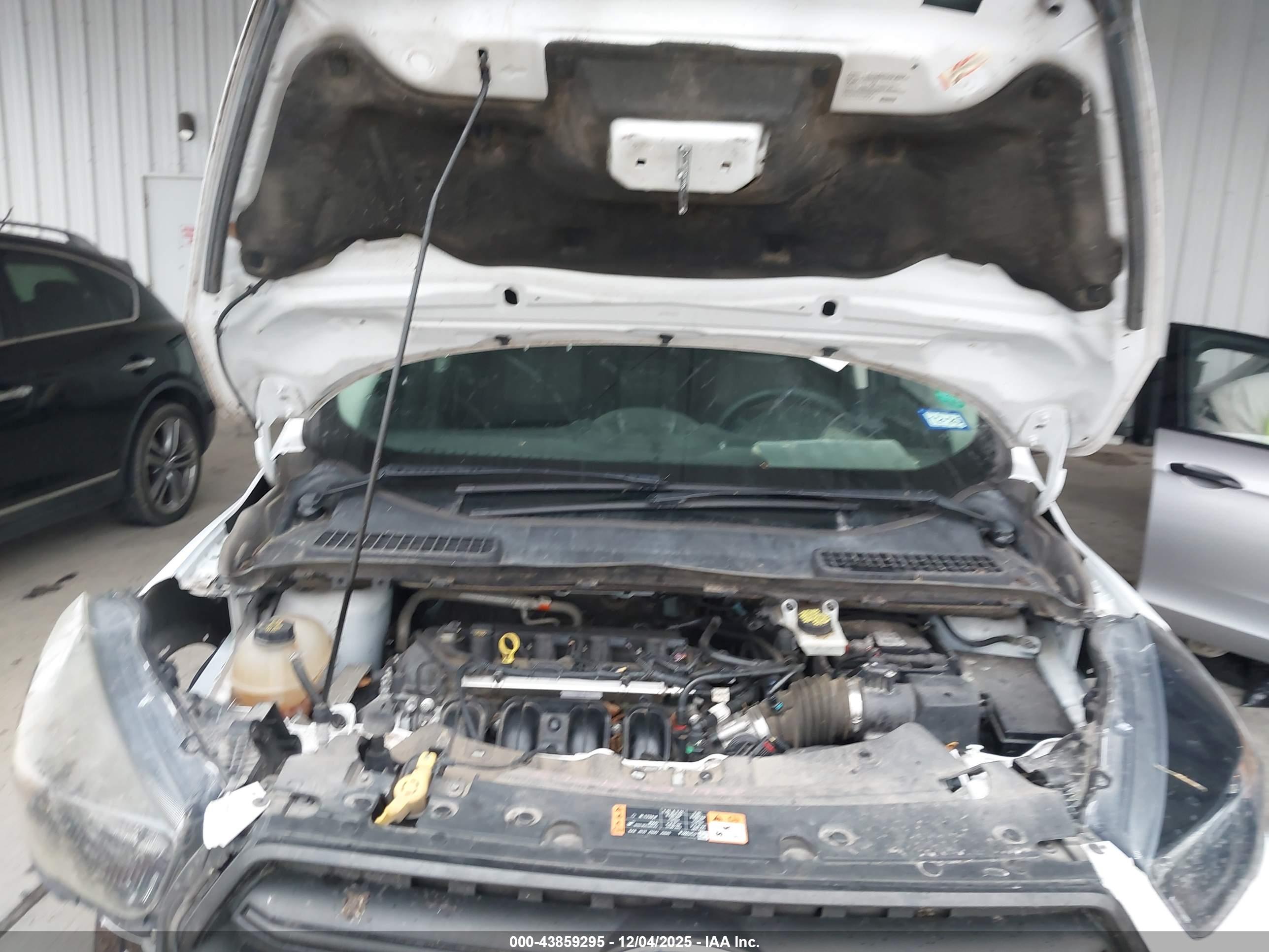 FORD ESCAPE image 10