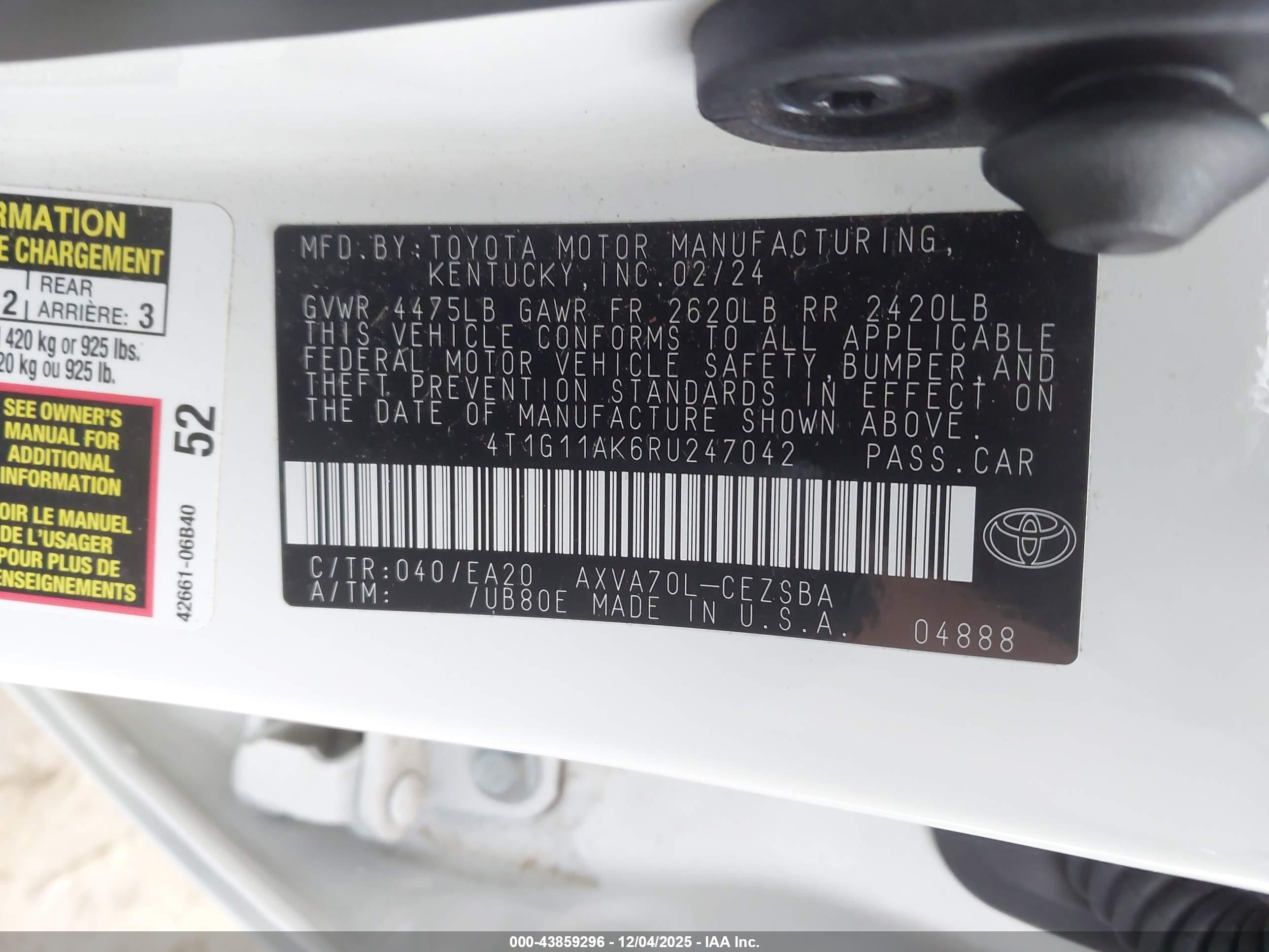 TOYOTA CAMRY image 9
