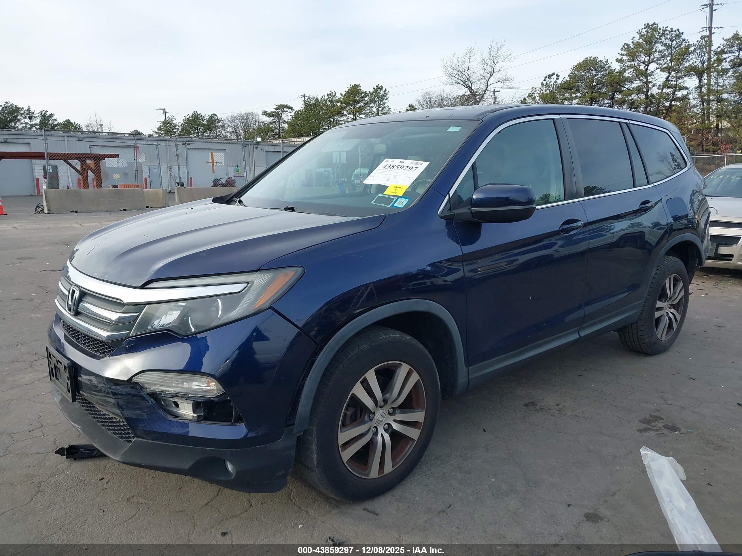 HONDA PILOT image 2