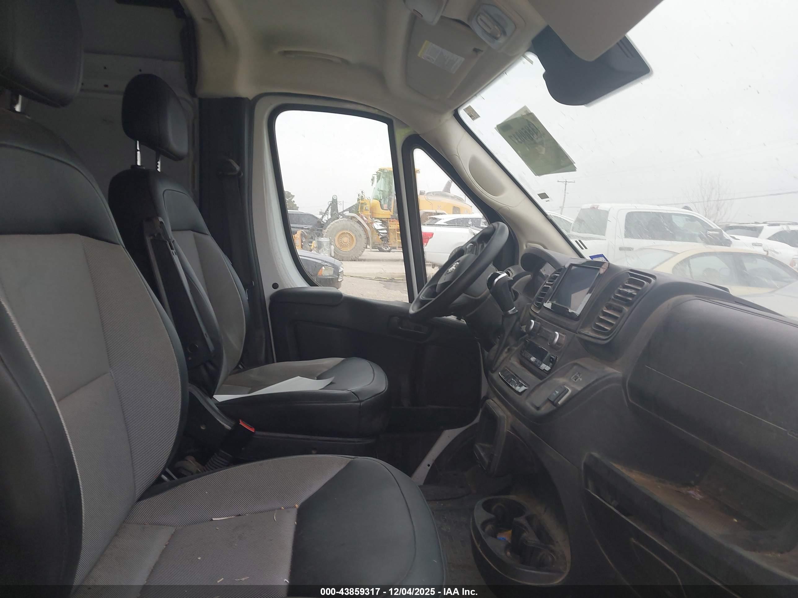 RAM PROMASTER image 5