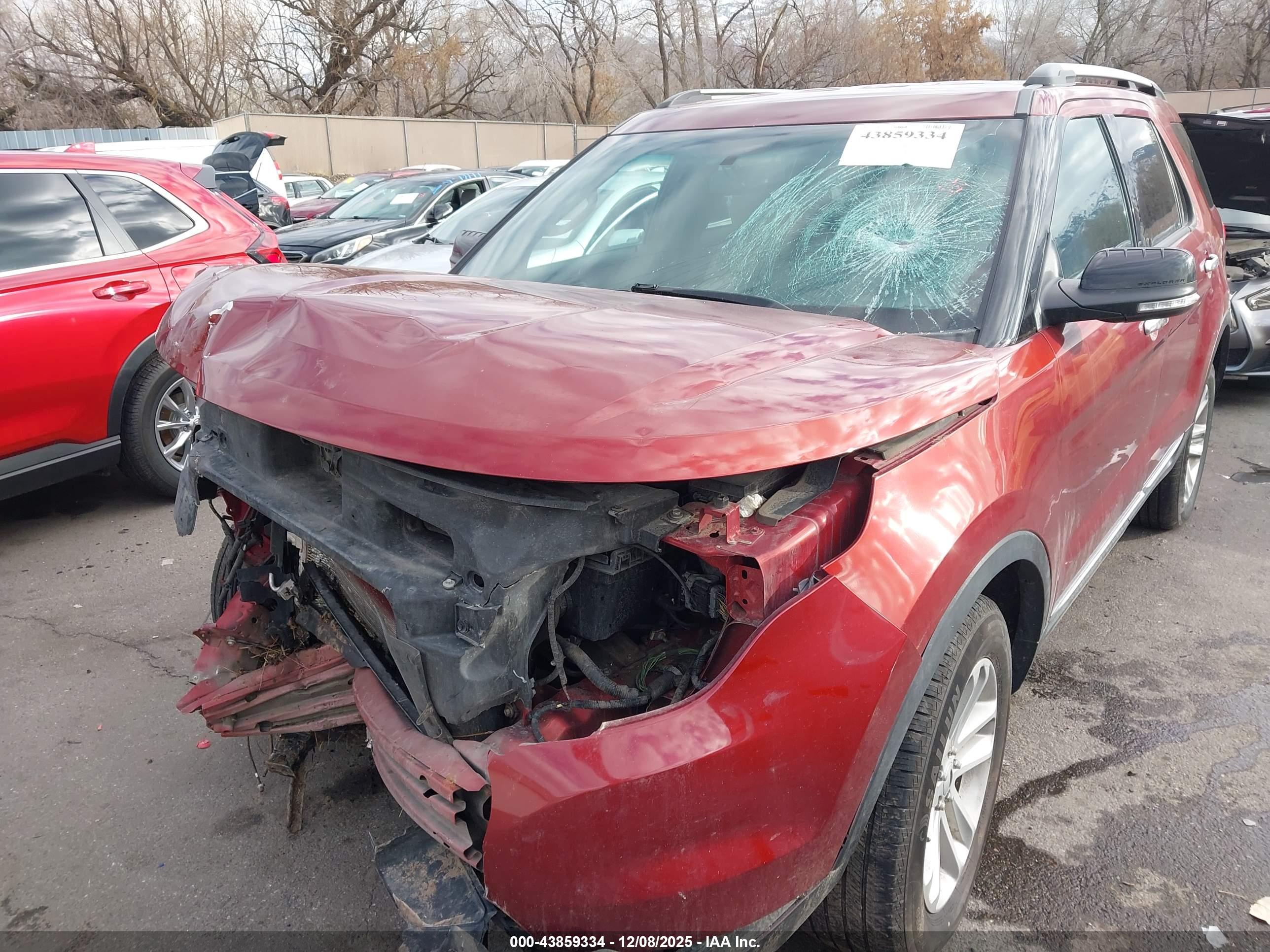 FORD EXPLORER image 6