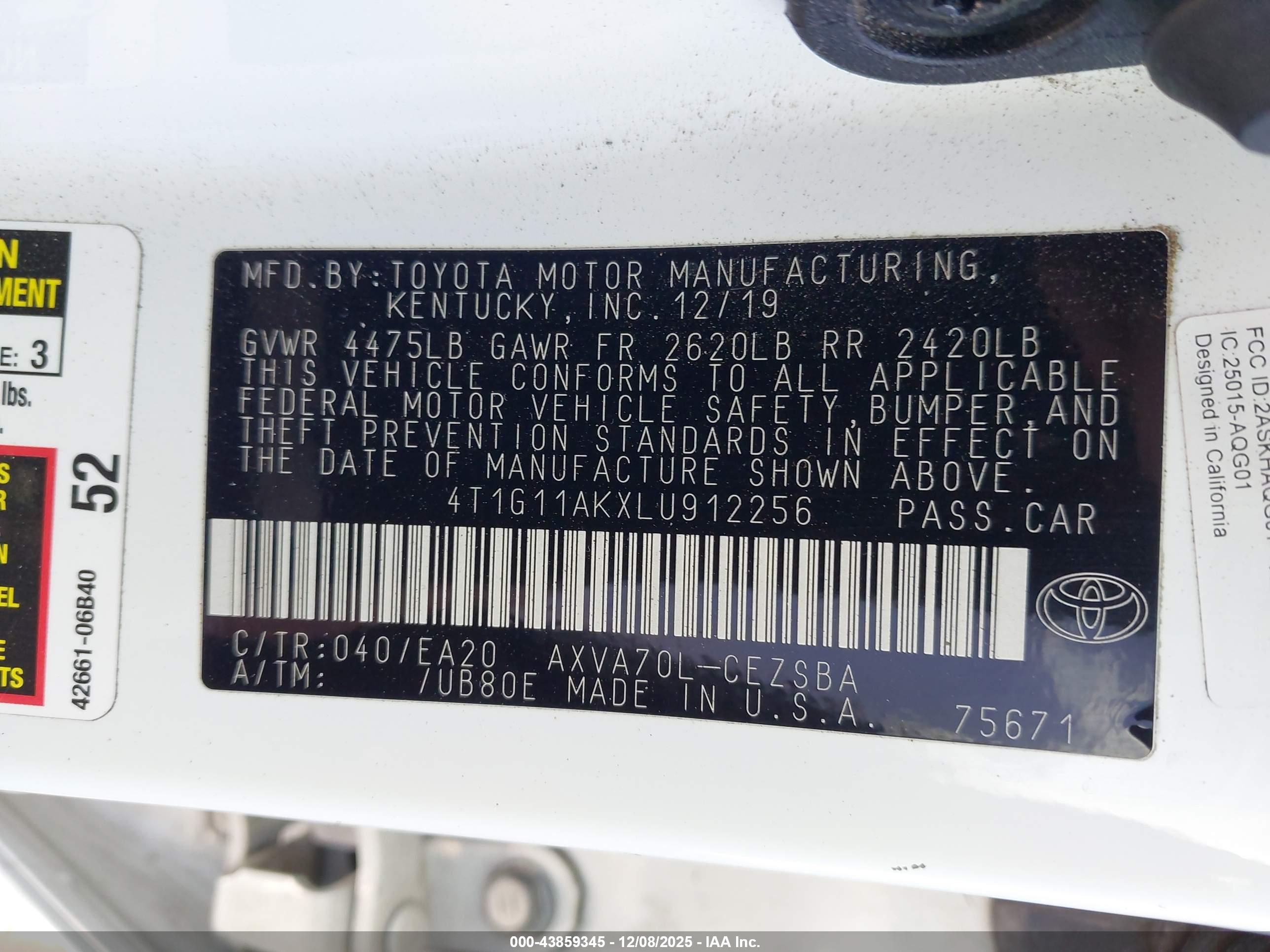 TOYOTA CAMRY image 9