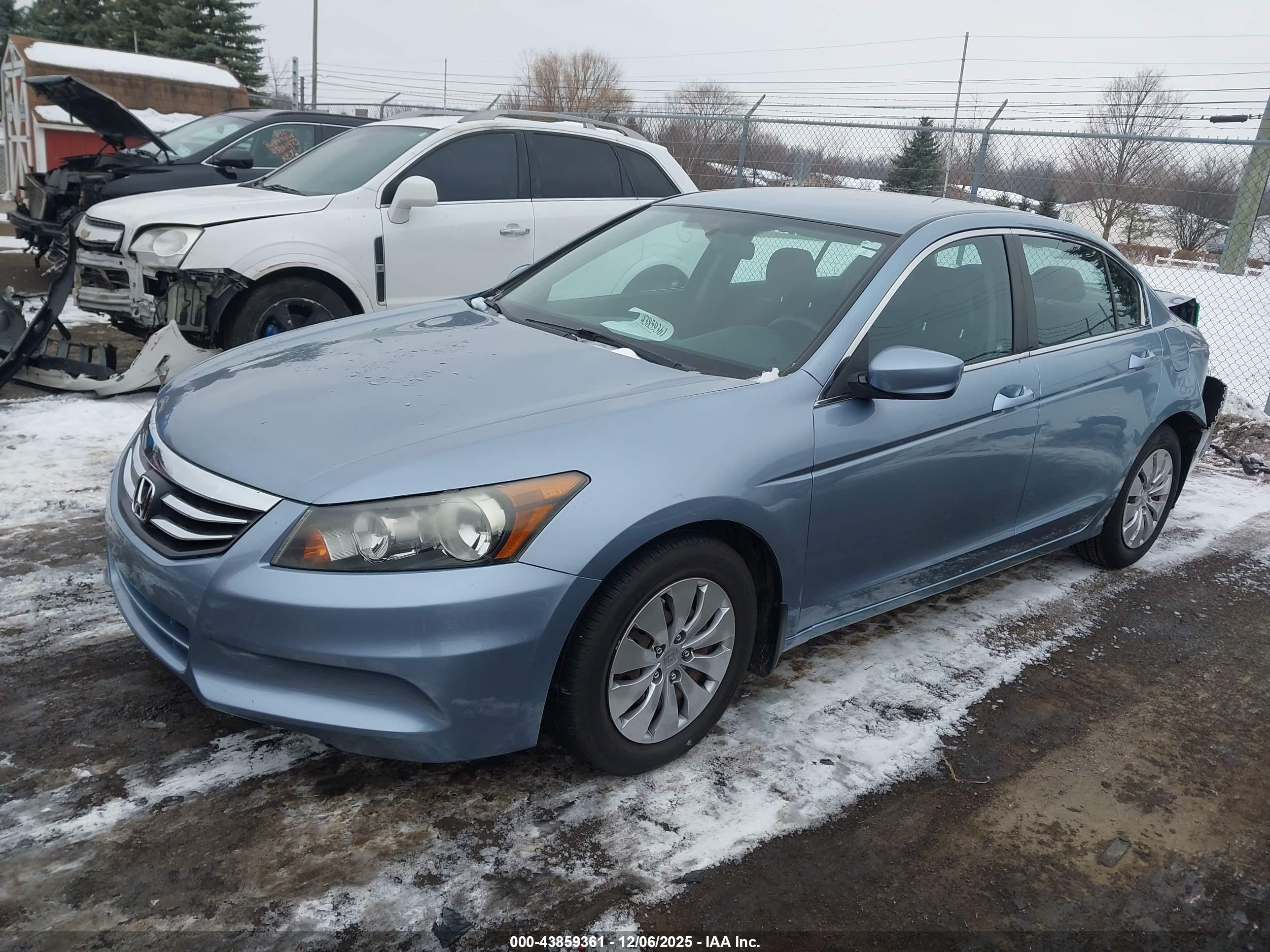 HONDA ACCORD image 2