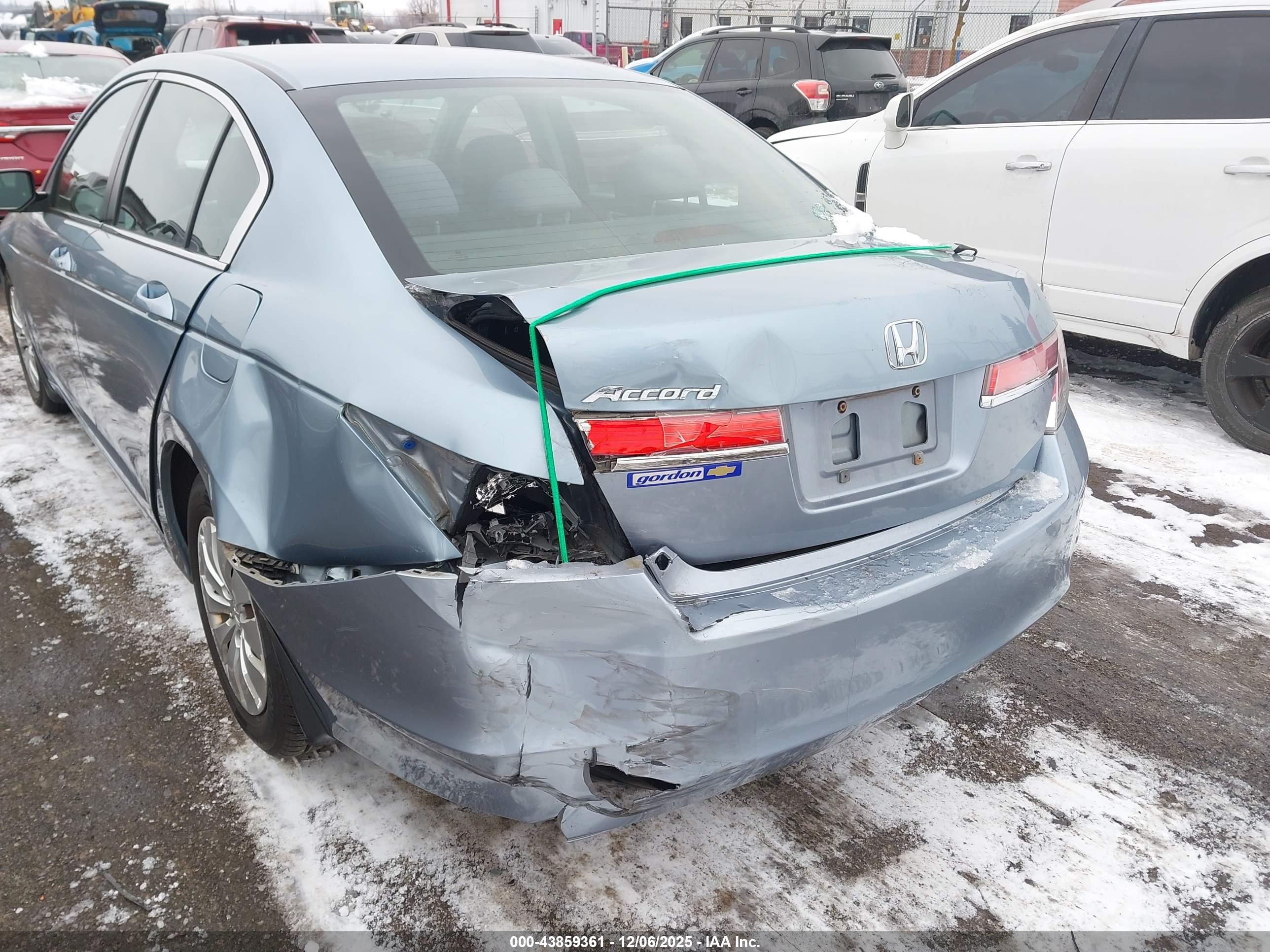 HONDA ACCORD image 6