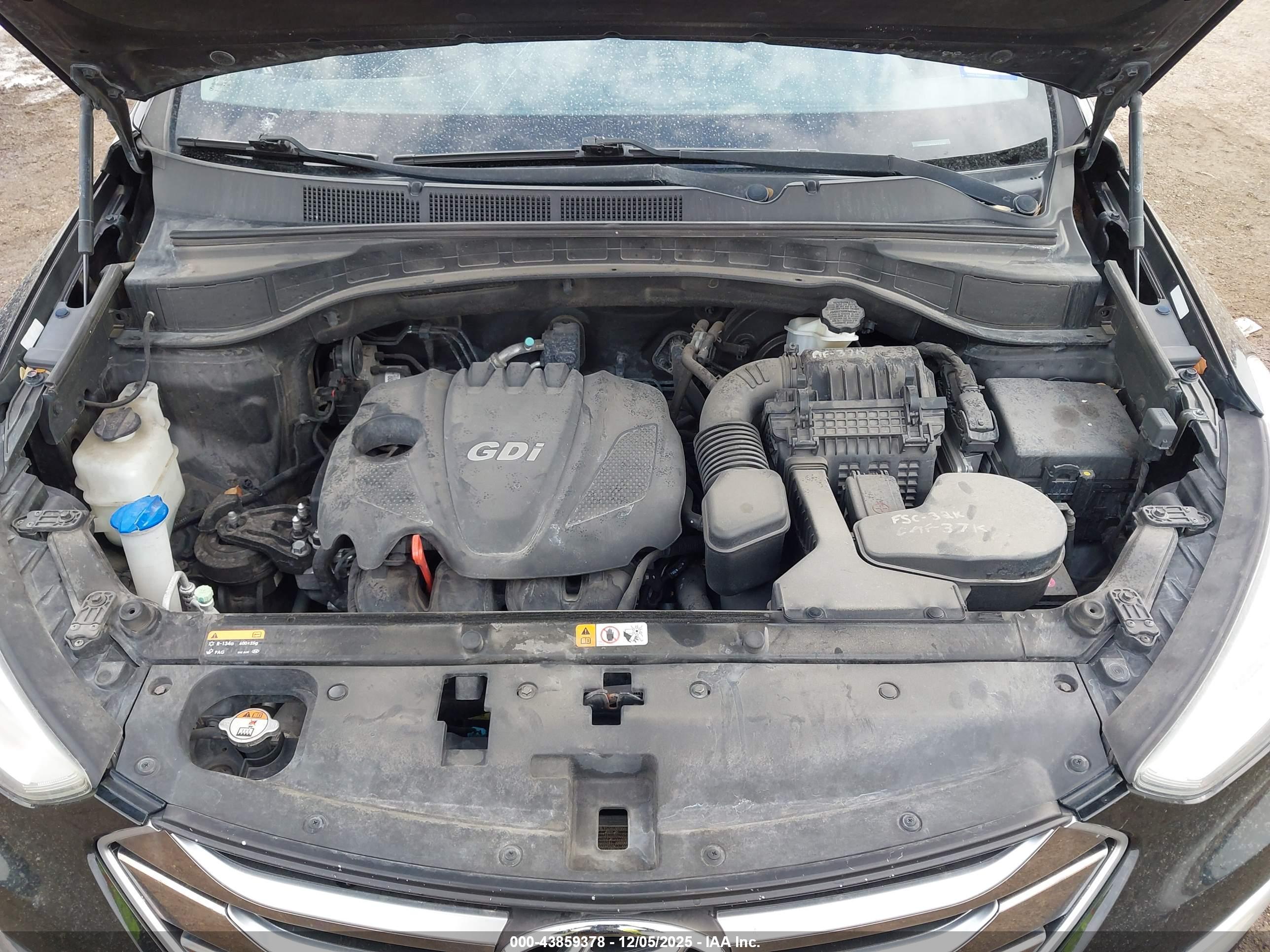 HYUNDAI SANTA image 10
