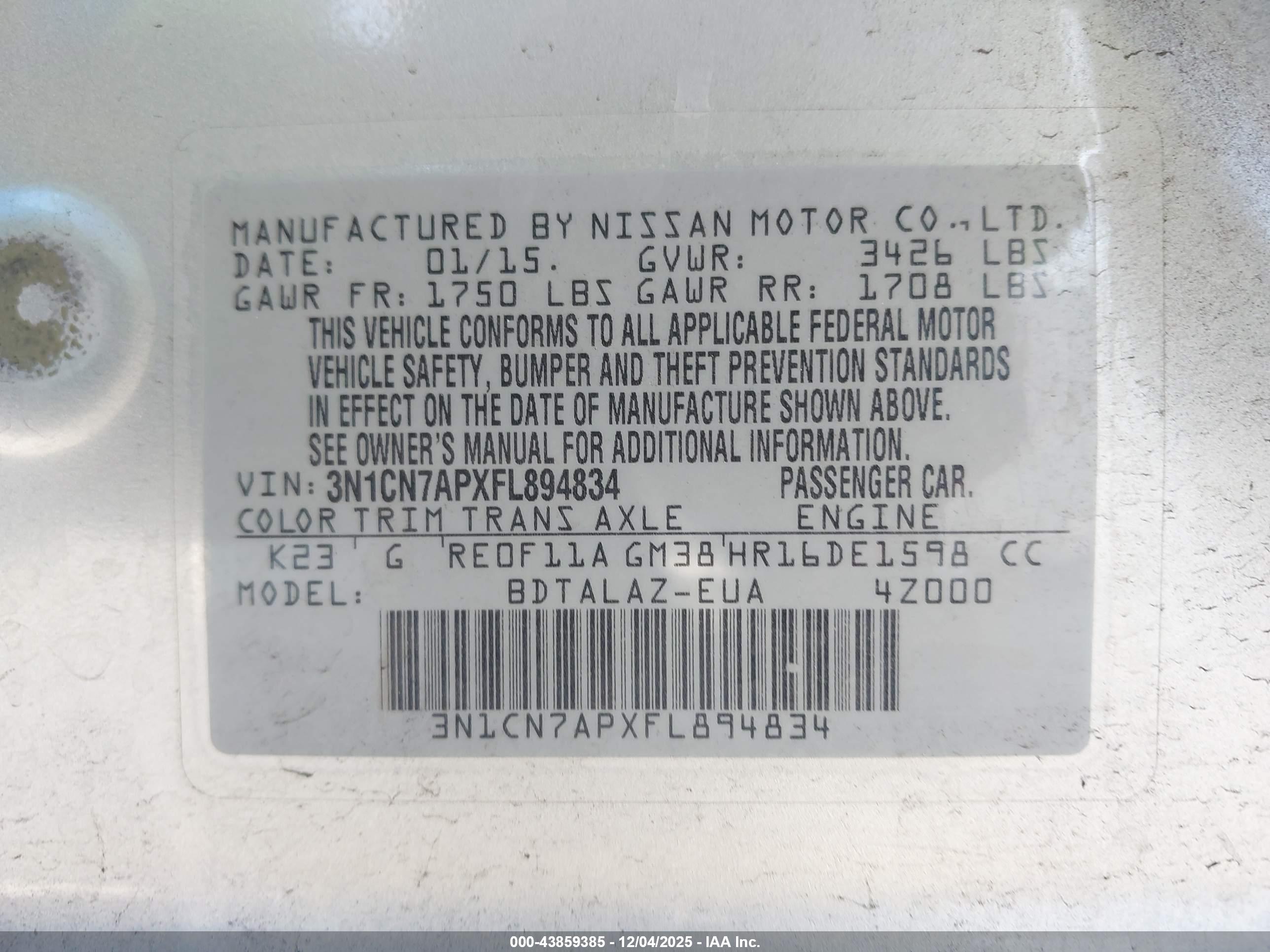 NISSAN VERSA image 9