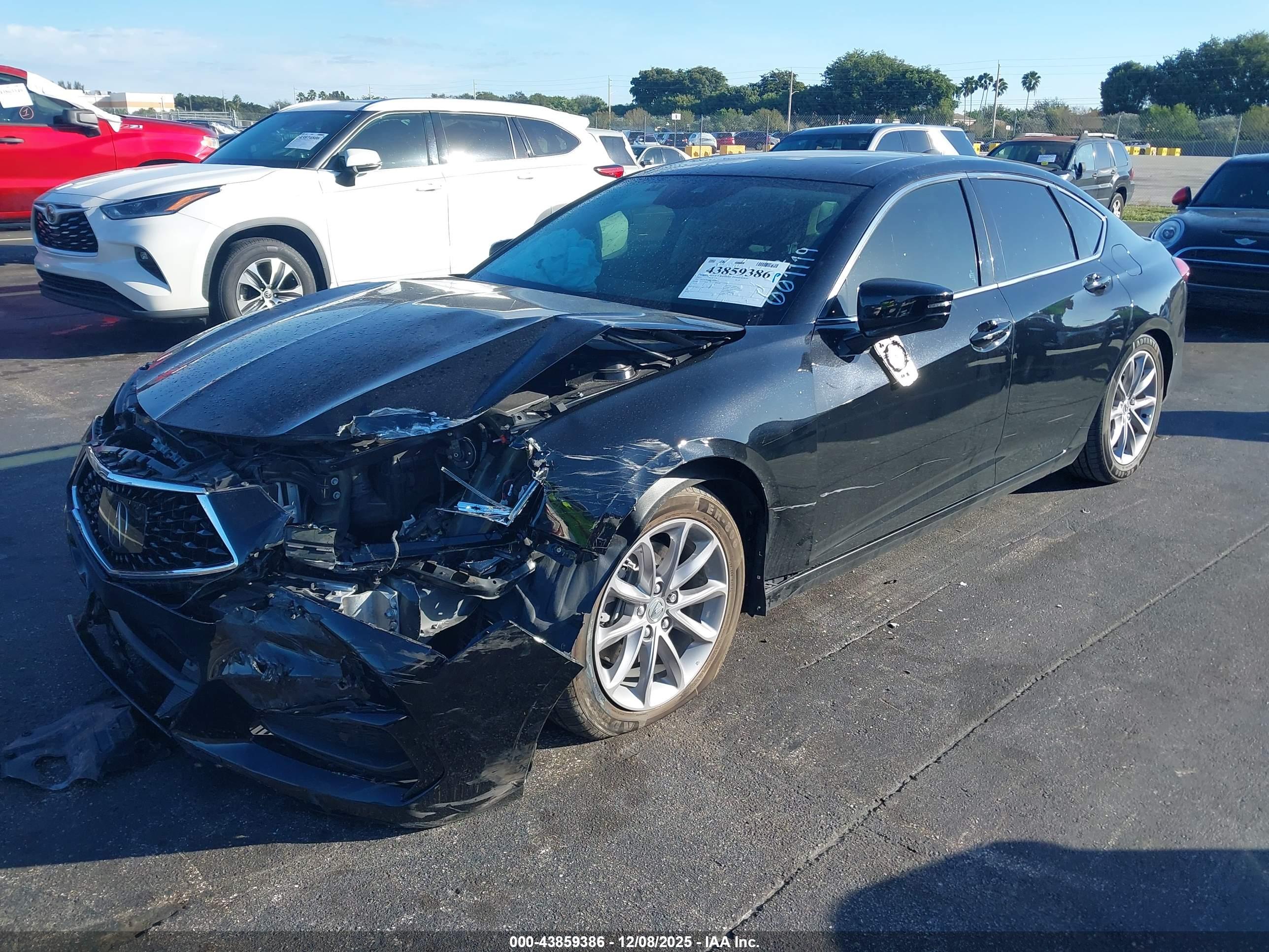 ACURA TLX image 2