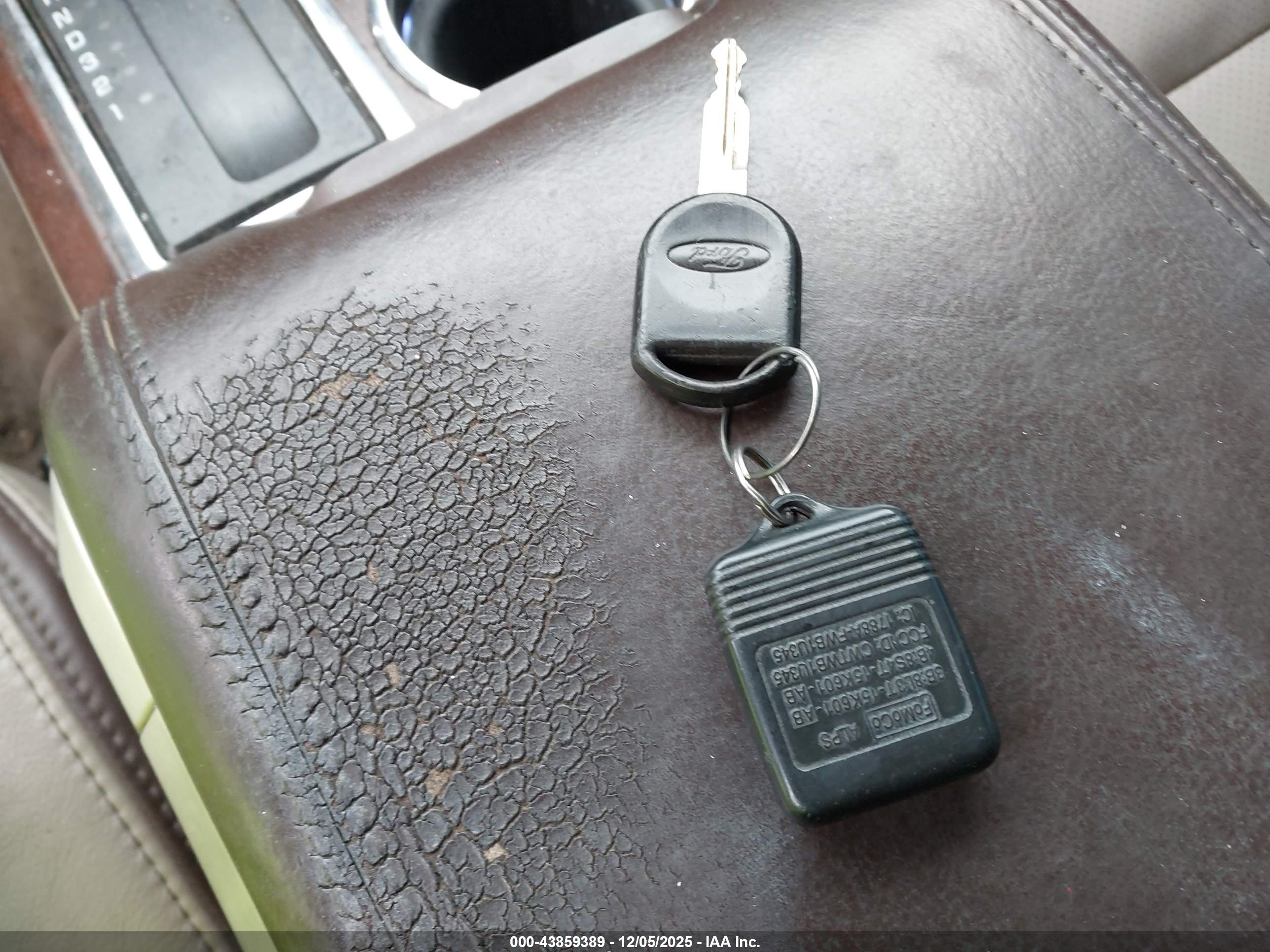 FORD F-150 image 11