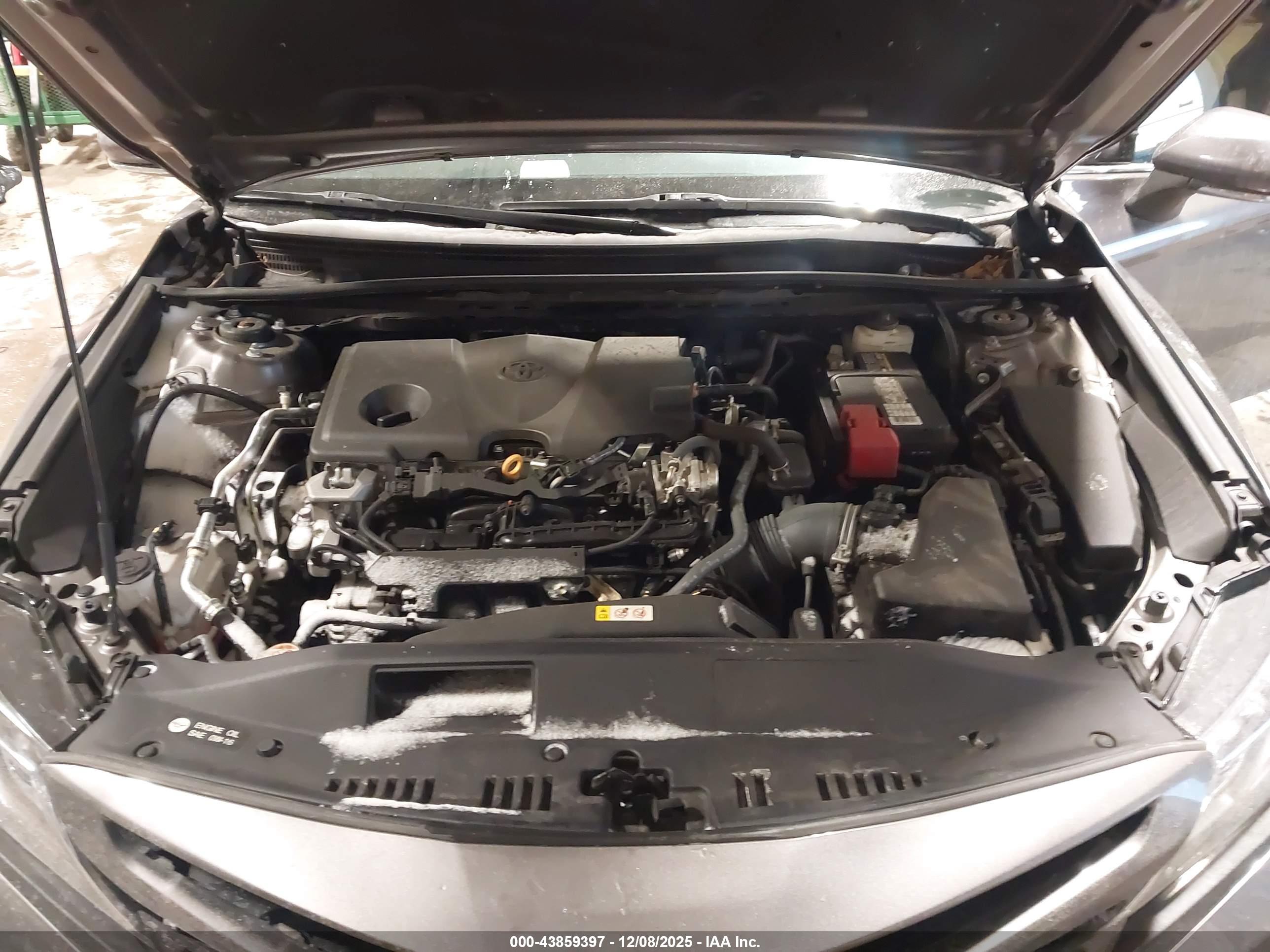 TOYOTA CAMRY image 10