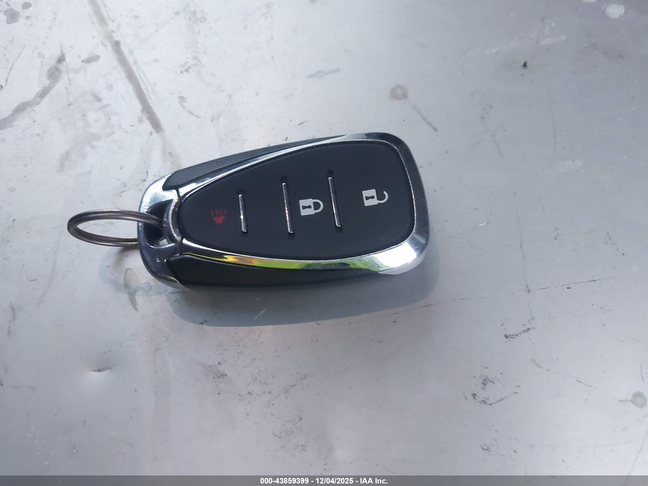 CHEVROLET EQUINOX image 11