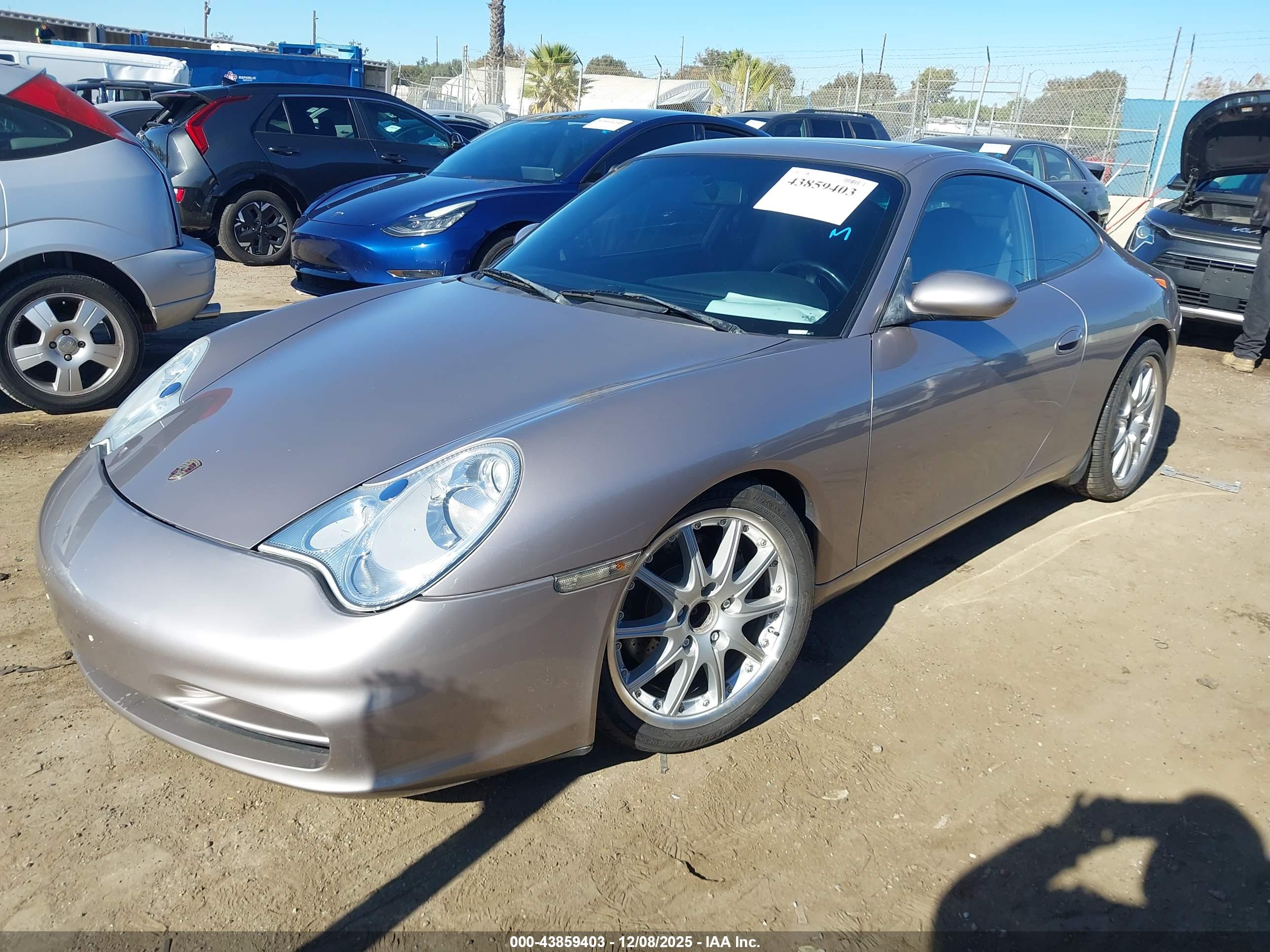 PORSCHE 911 image 2