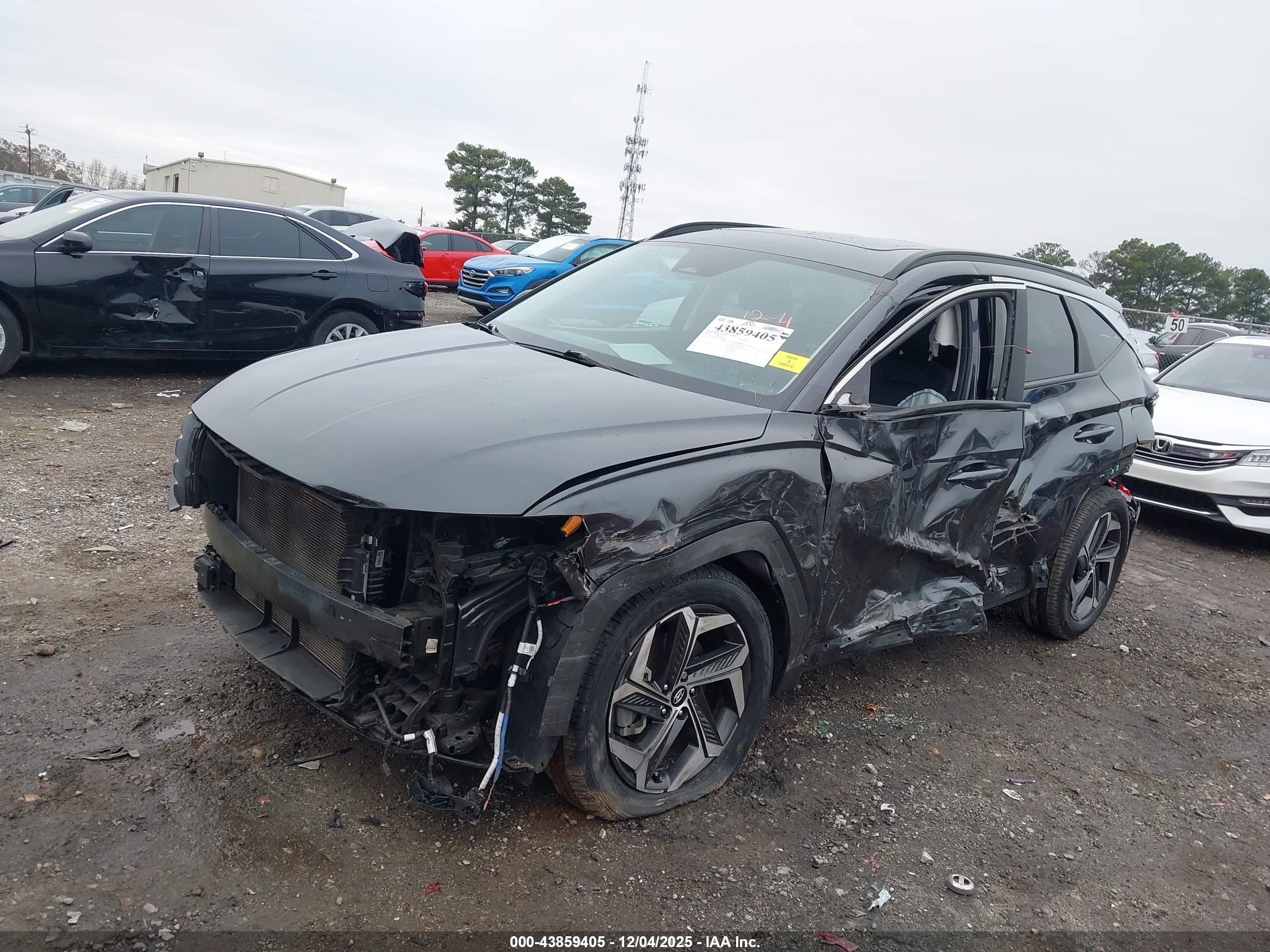 HYUNDAI TUCSON image 2