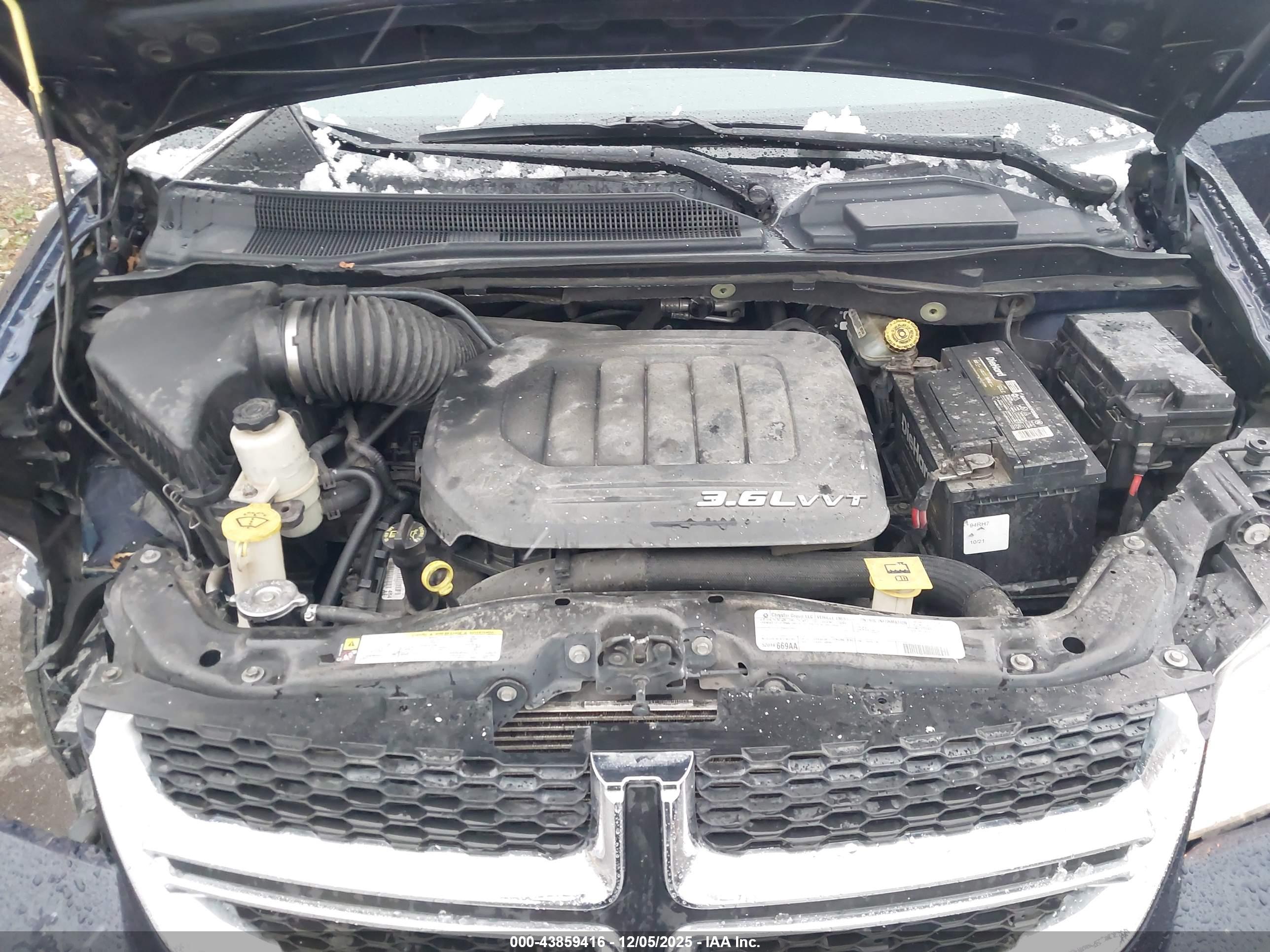 CHRYSLER TOWN image 10