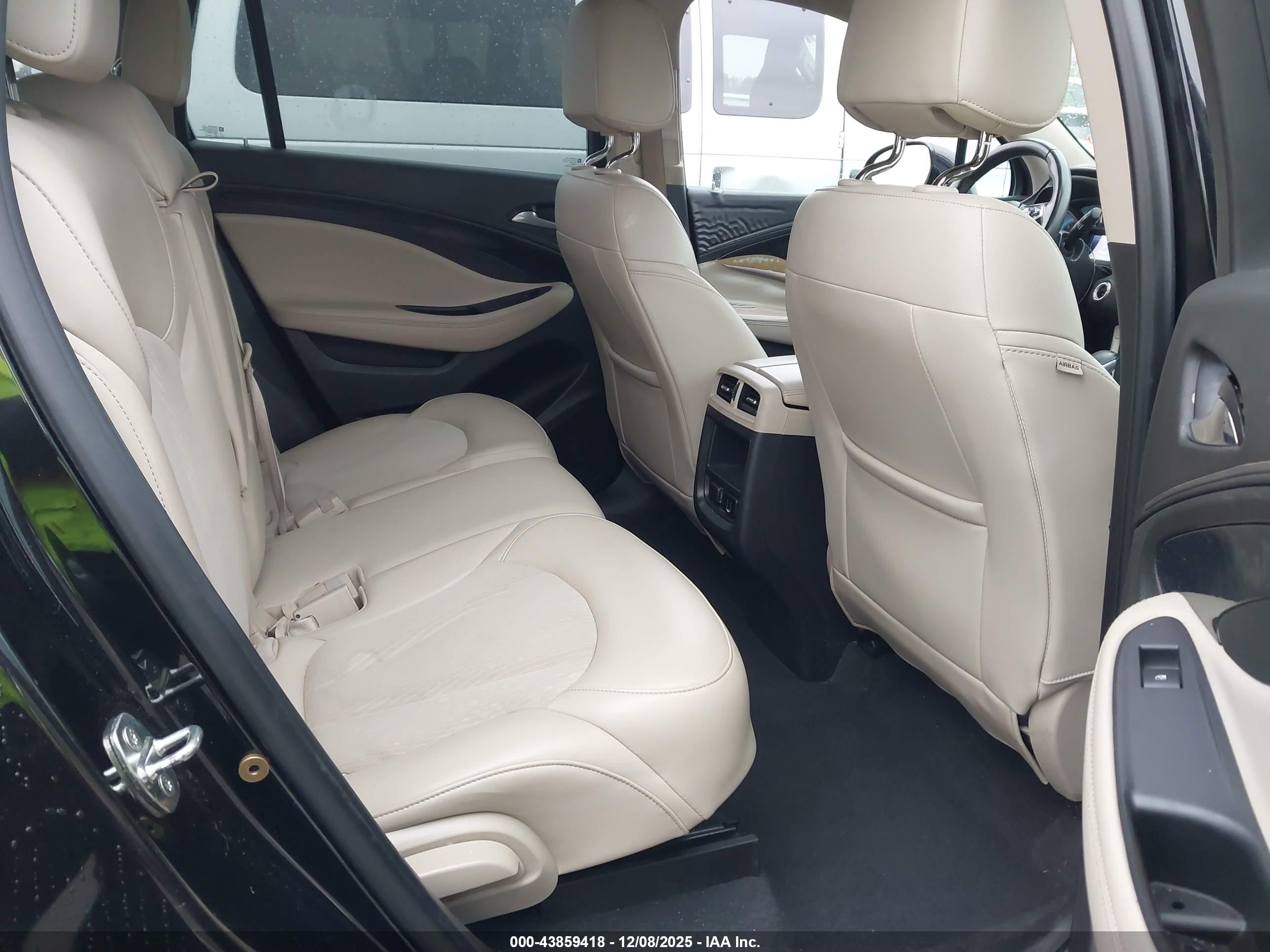 BUICK ENVISION image 8