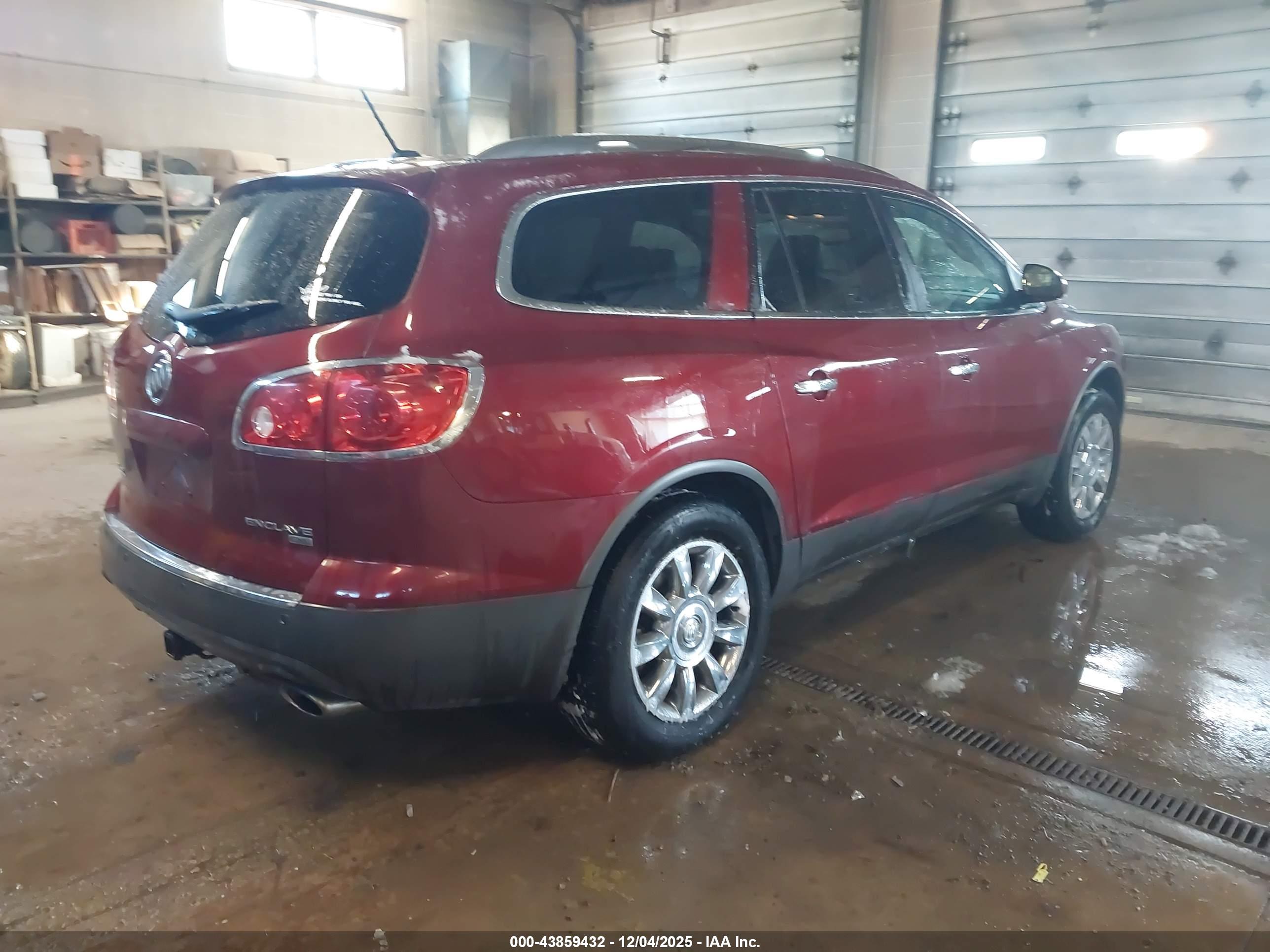 BUICK ENCLAVE image 4