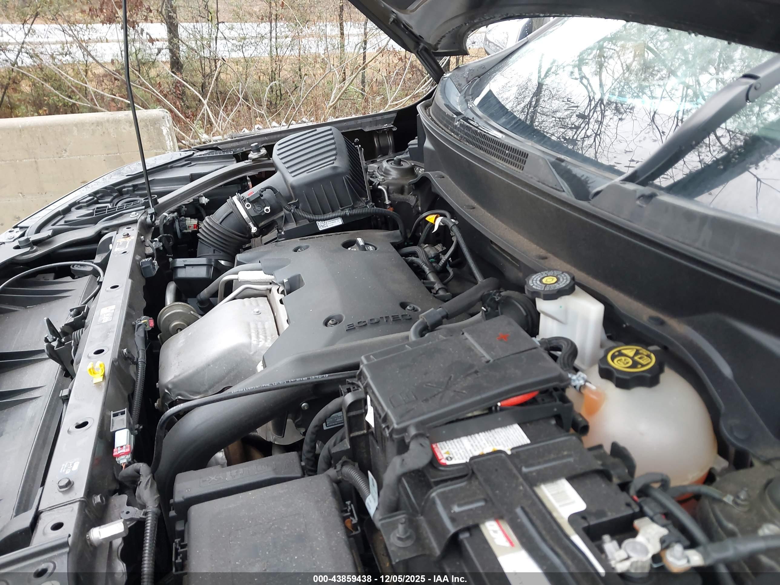 GMC TERRAIN image 10