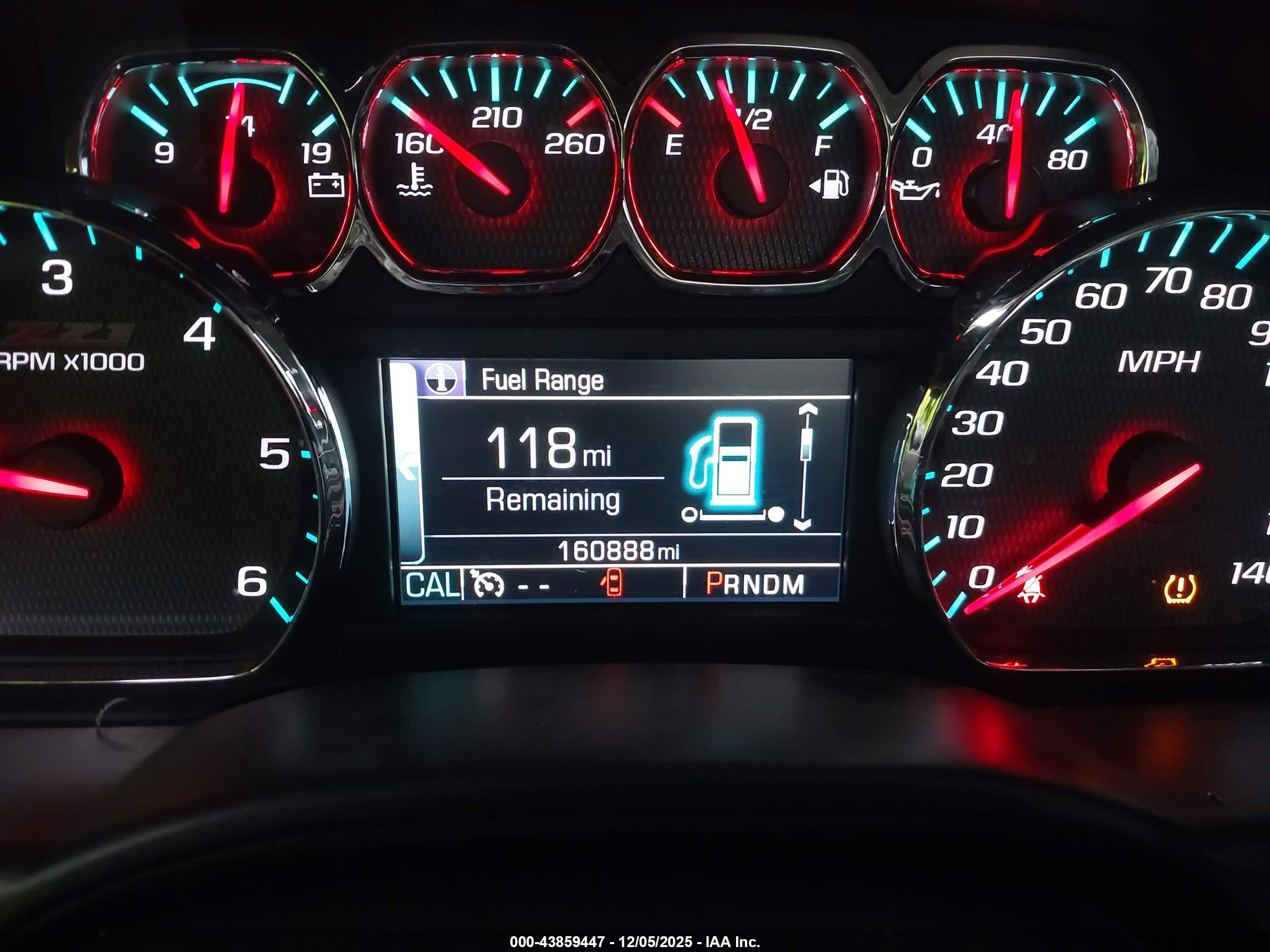 CHEVROLET SILVERADO image 7