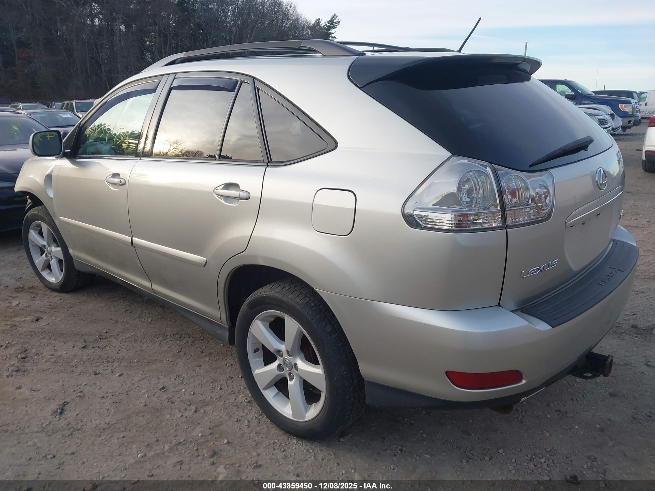 LEXUS RX image 3