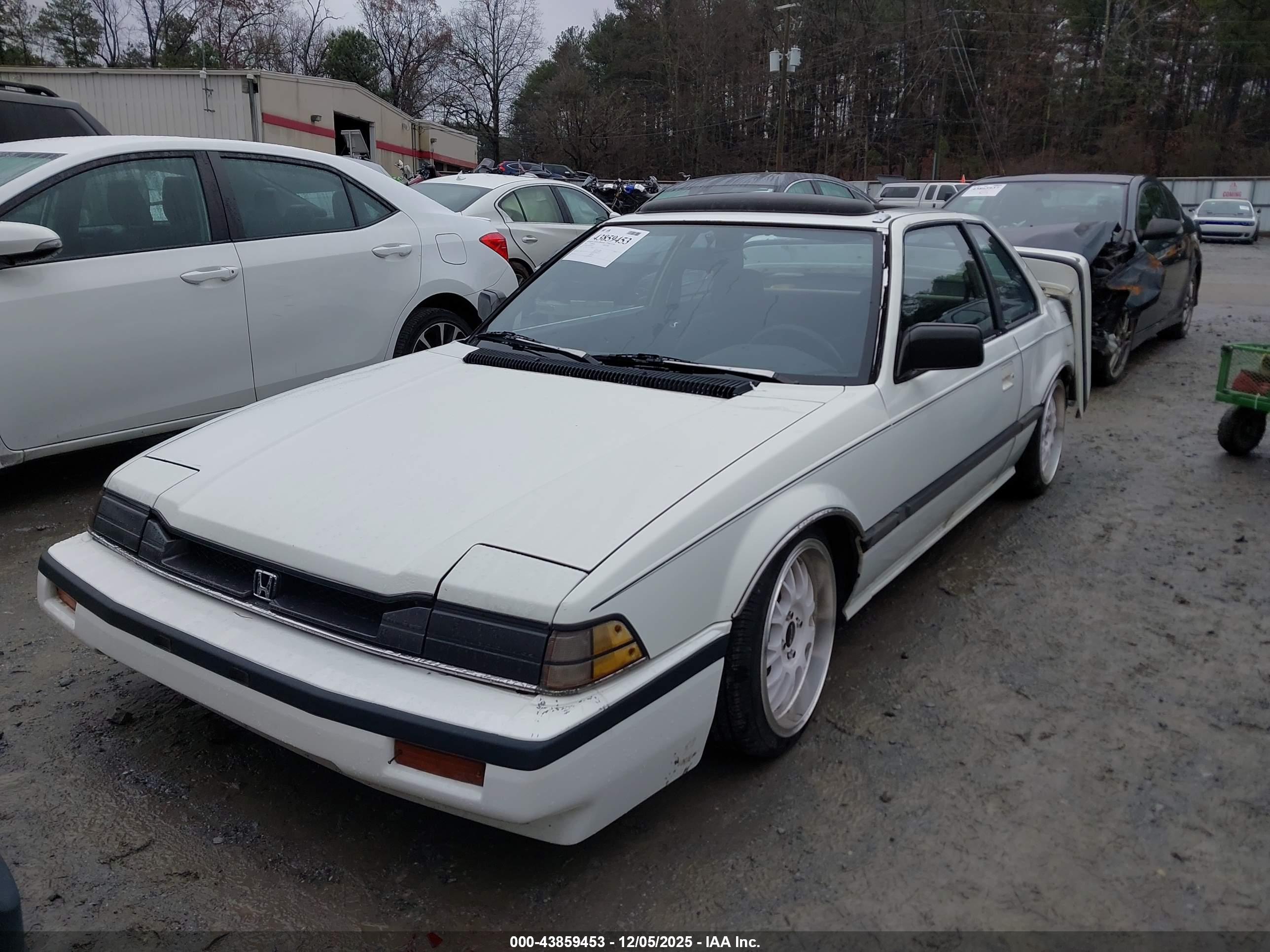 HONDA PRELUDE image 2