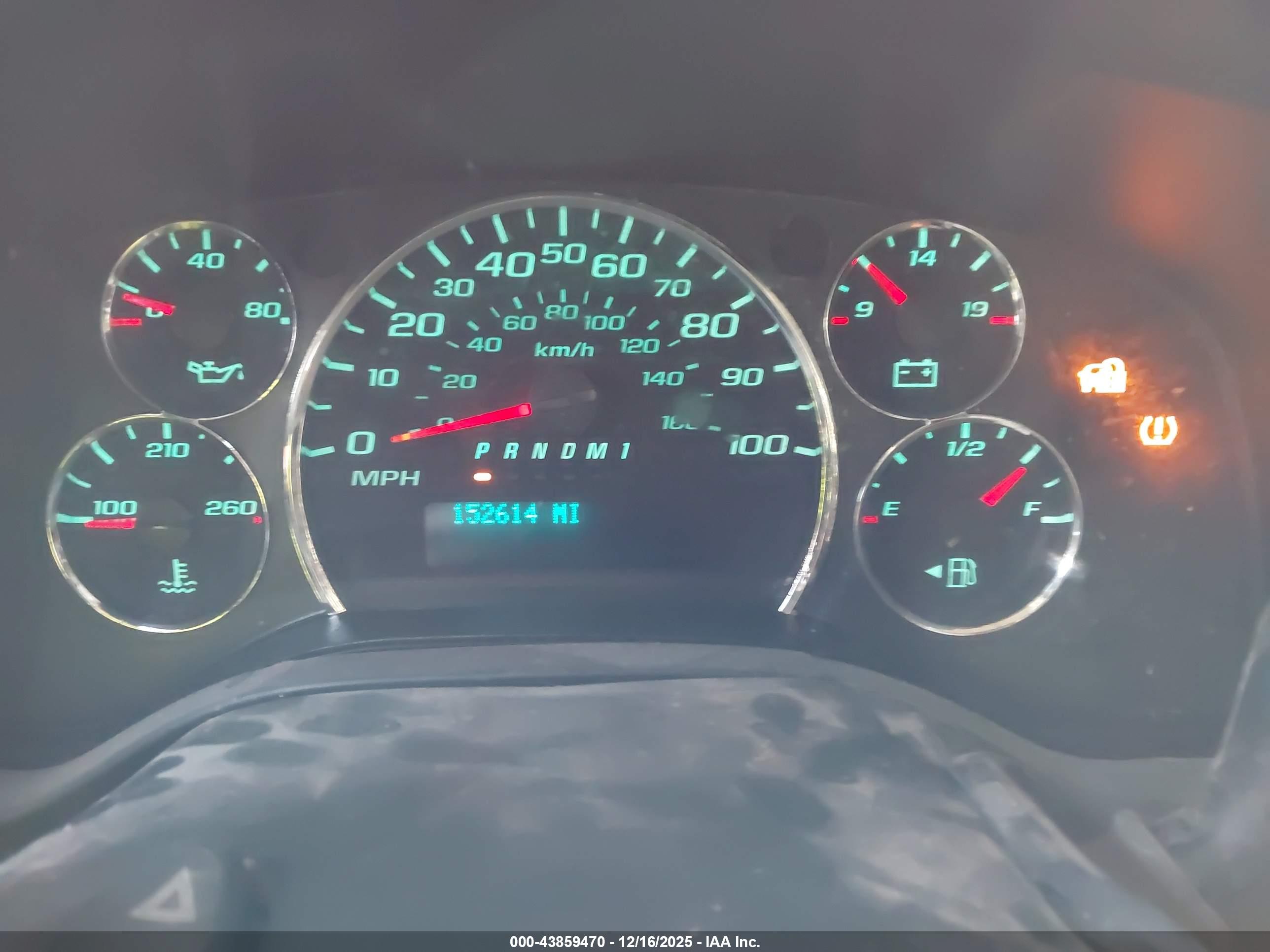 CHEVROLET EXPRESS image 7