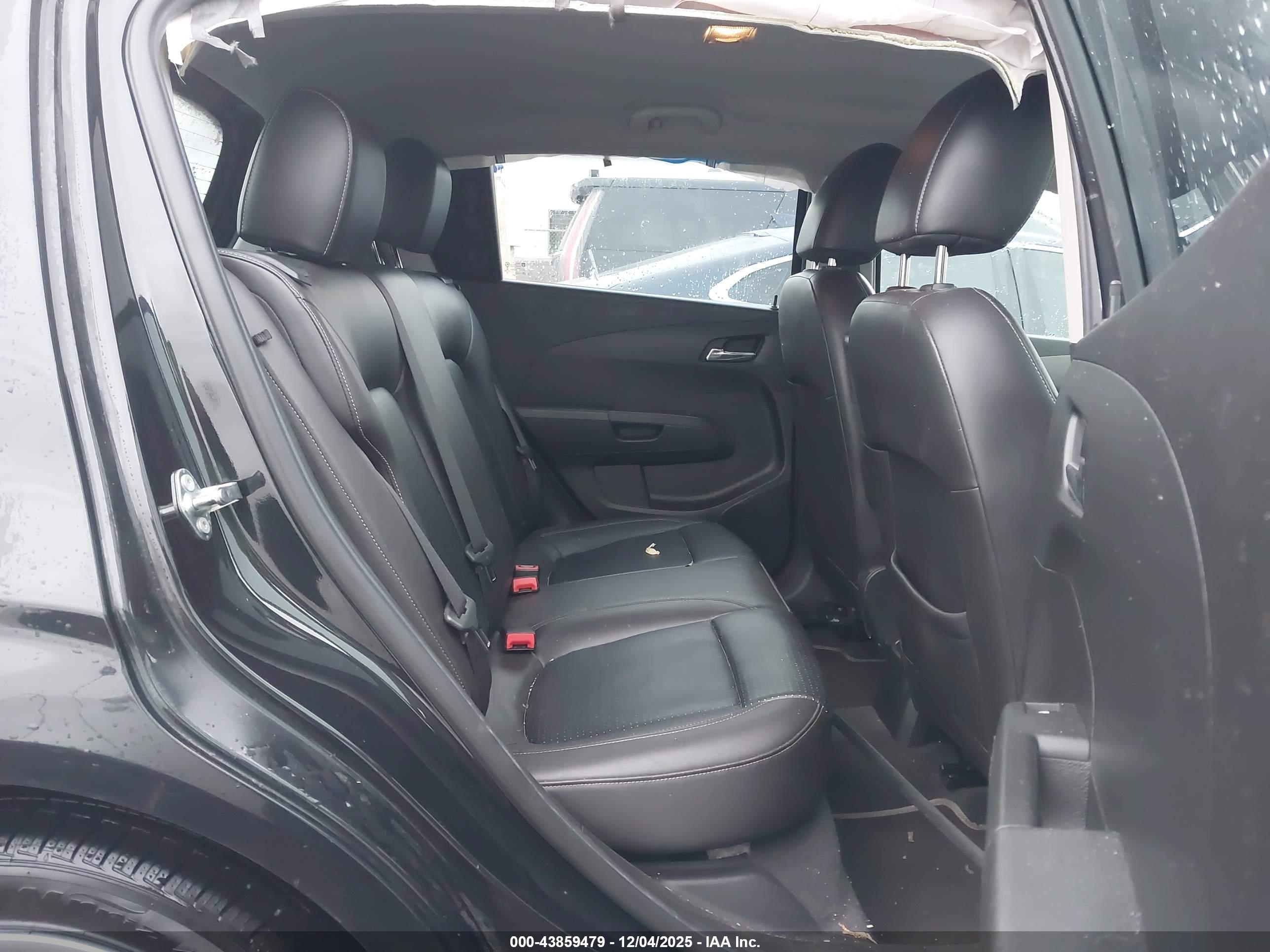 CHEVROLET SONIC image 8