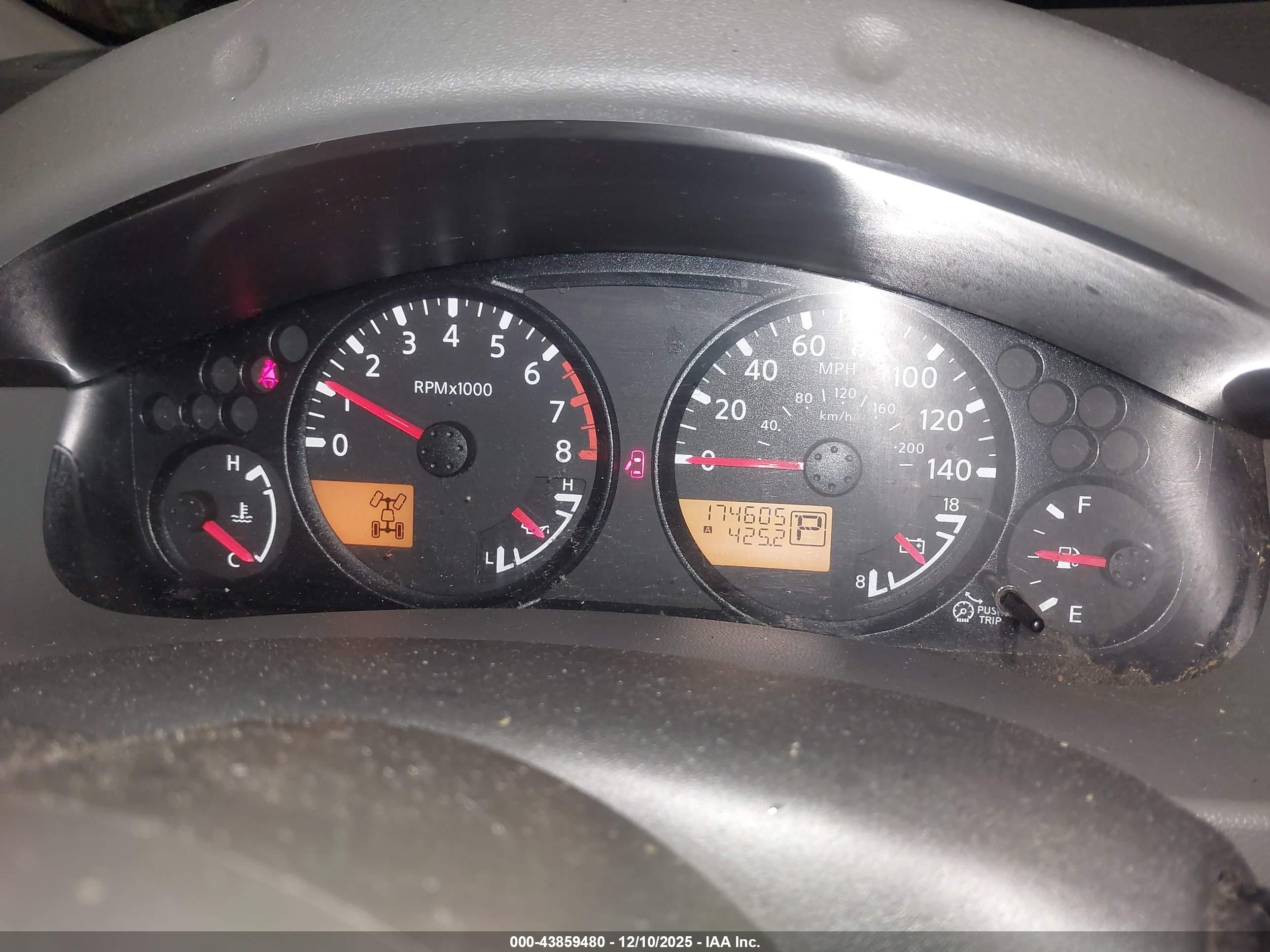 NISSAN XTERRA image 7