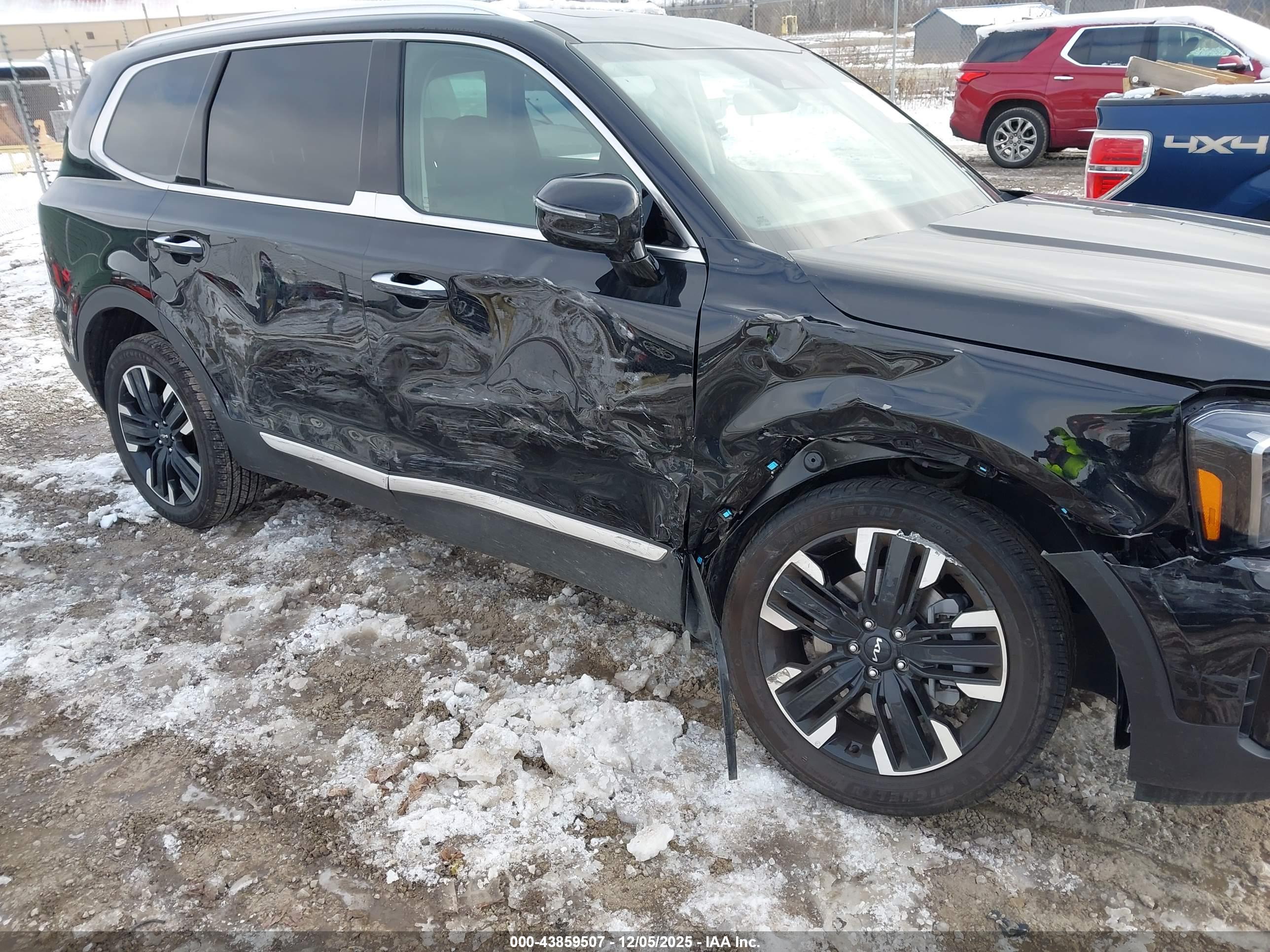 KIA TELLURIDE image 6