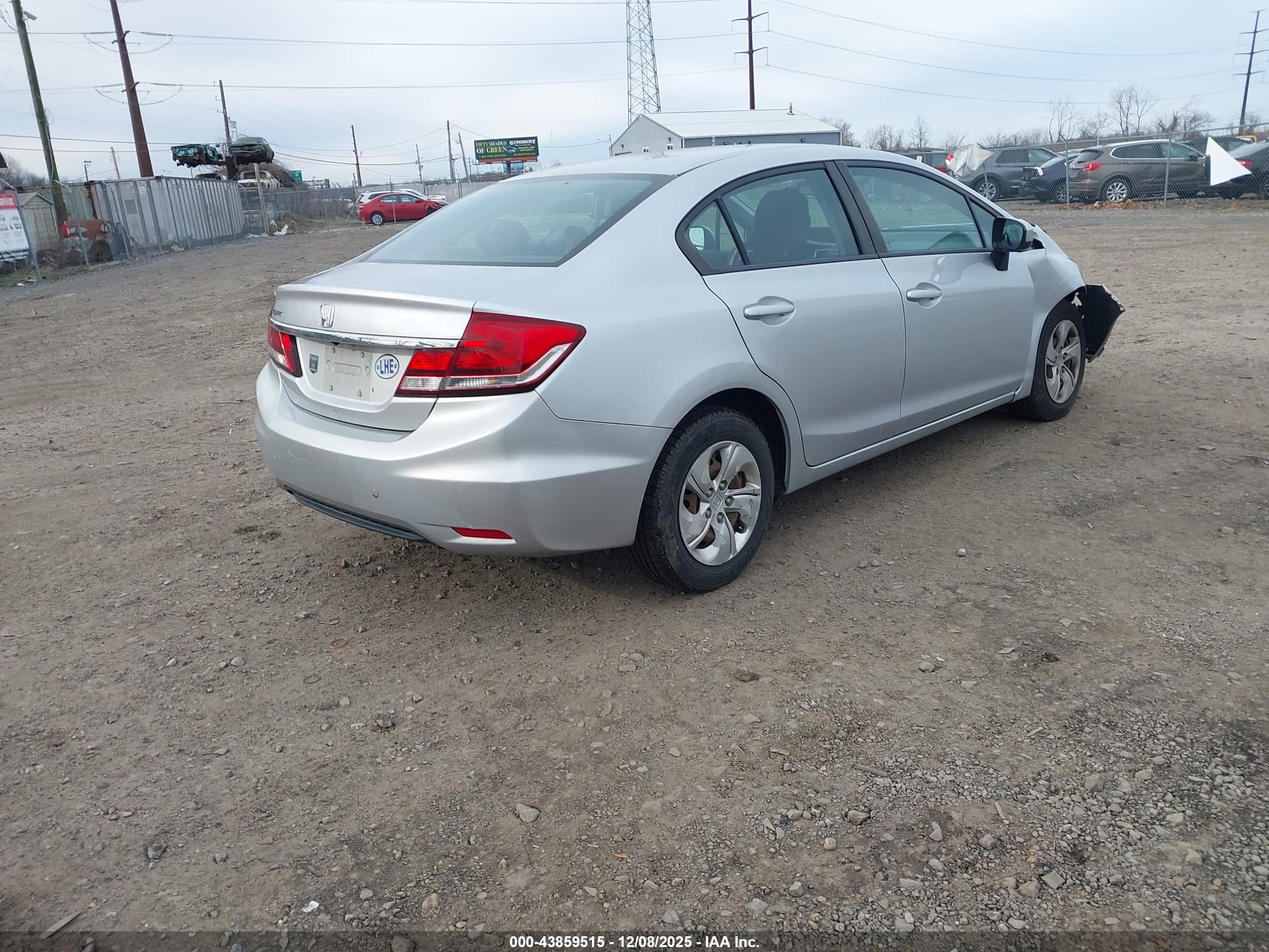 HONDA CIVIC image 4