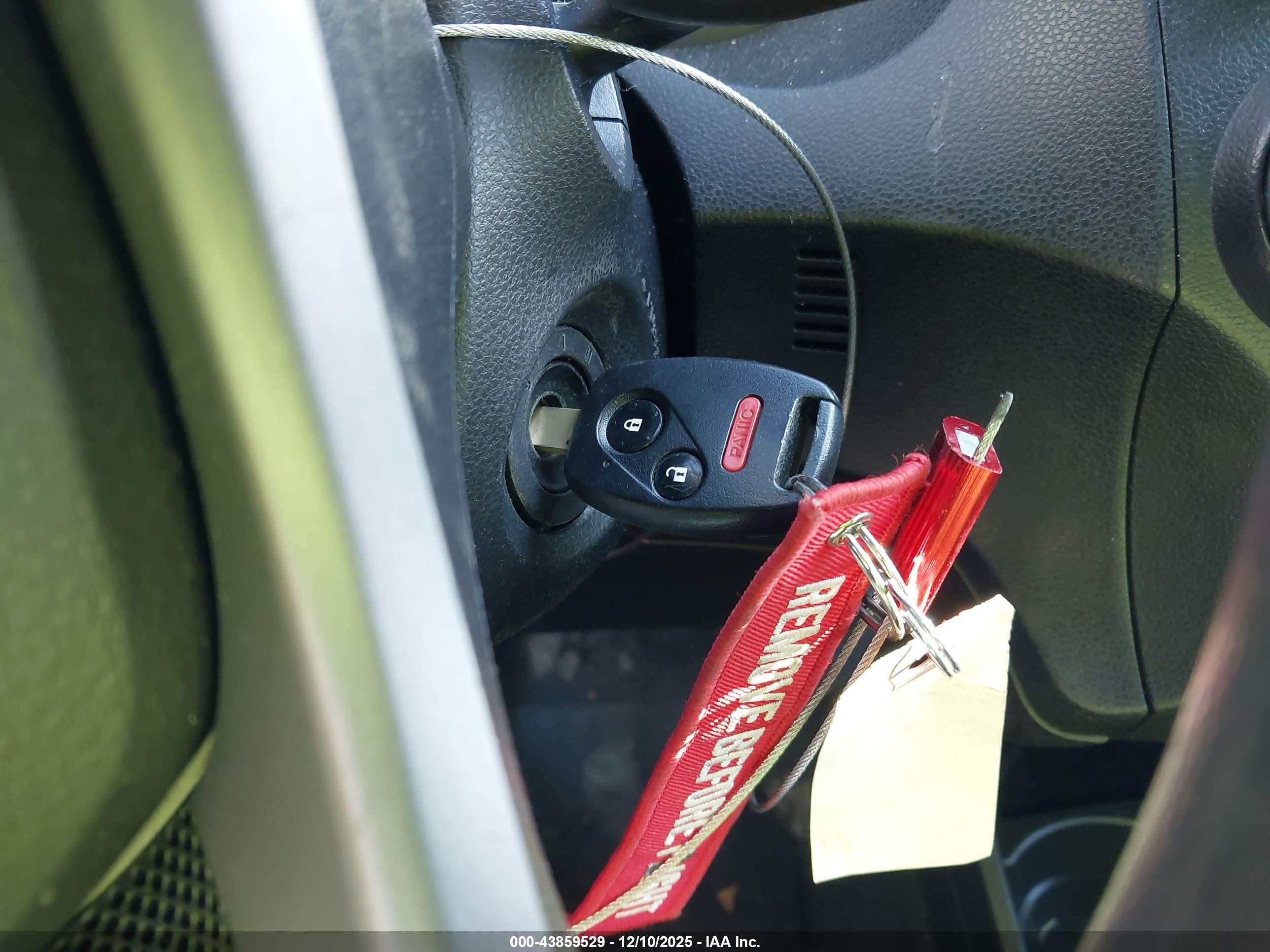 HONDA FIT image 11