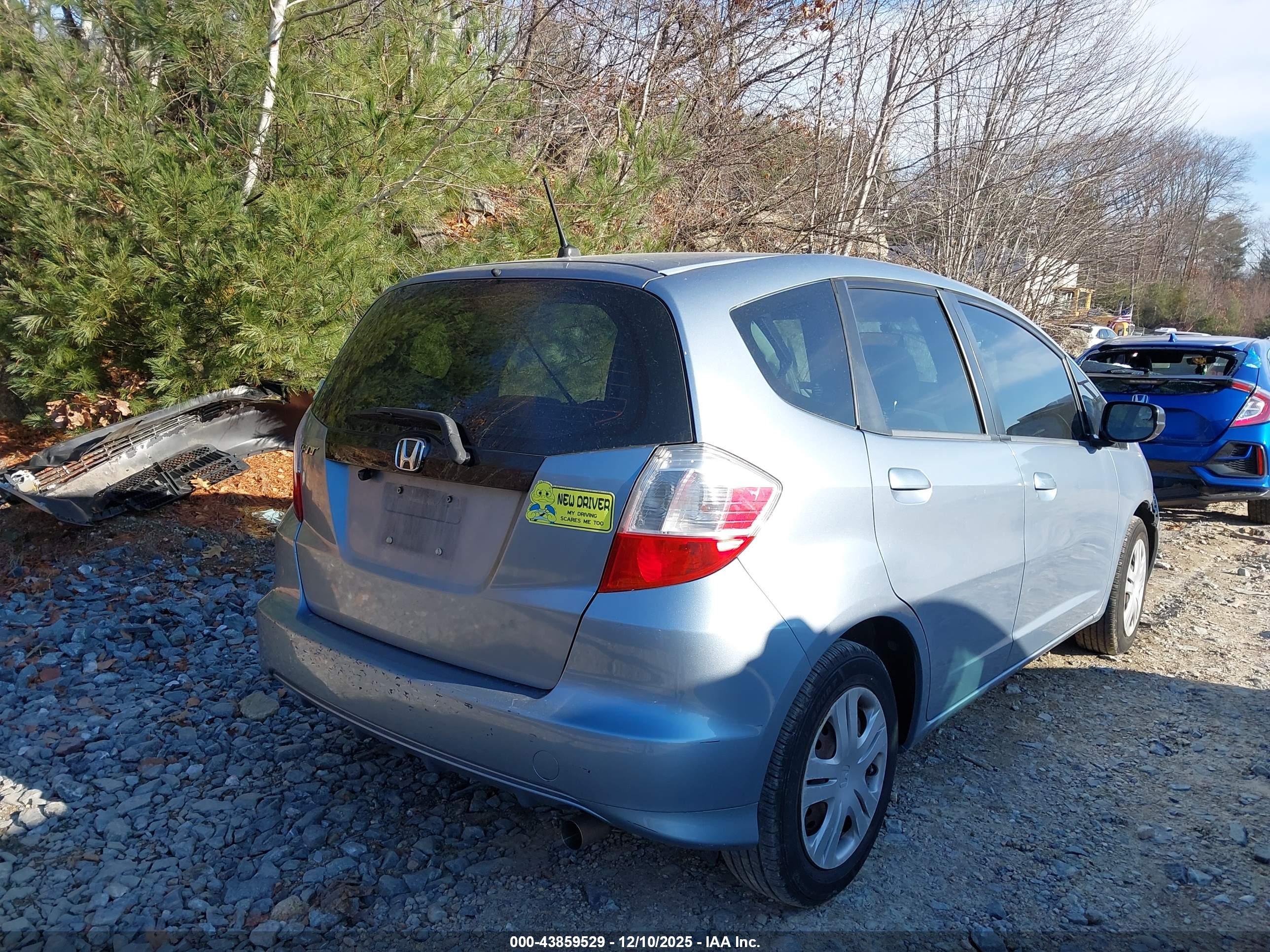 HONDA FIT image 4