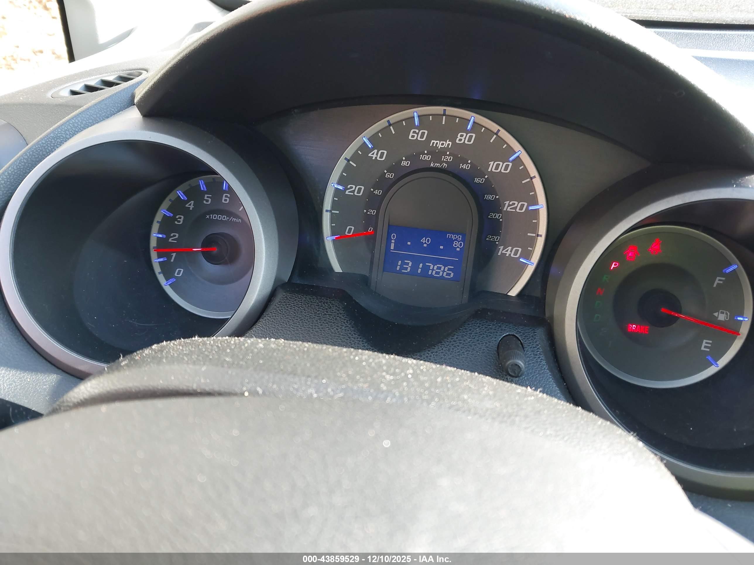 HONDA FIT image 7