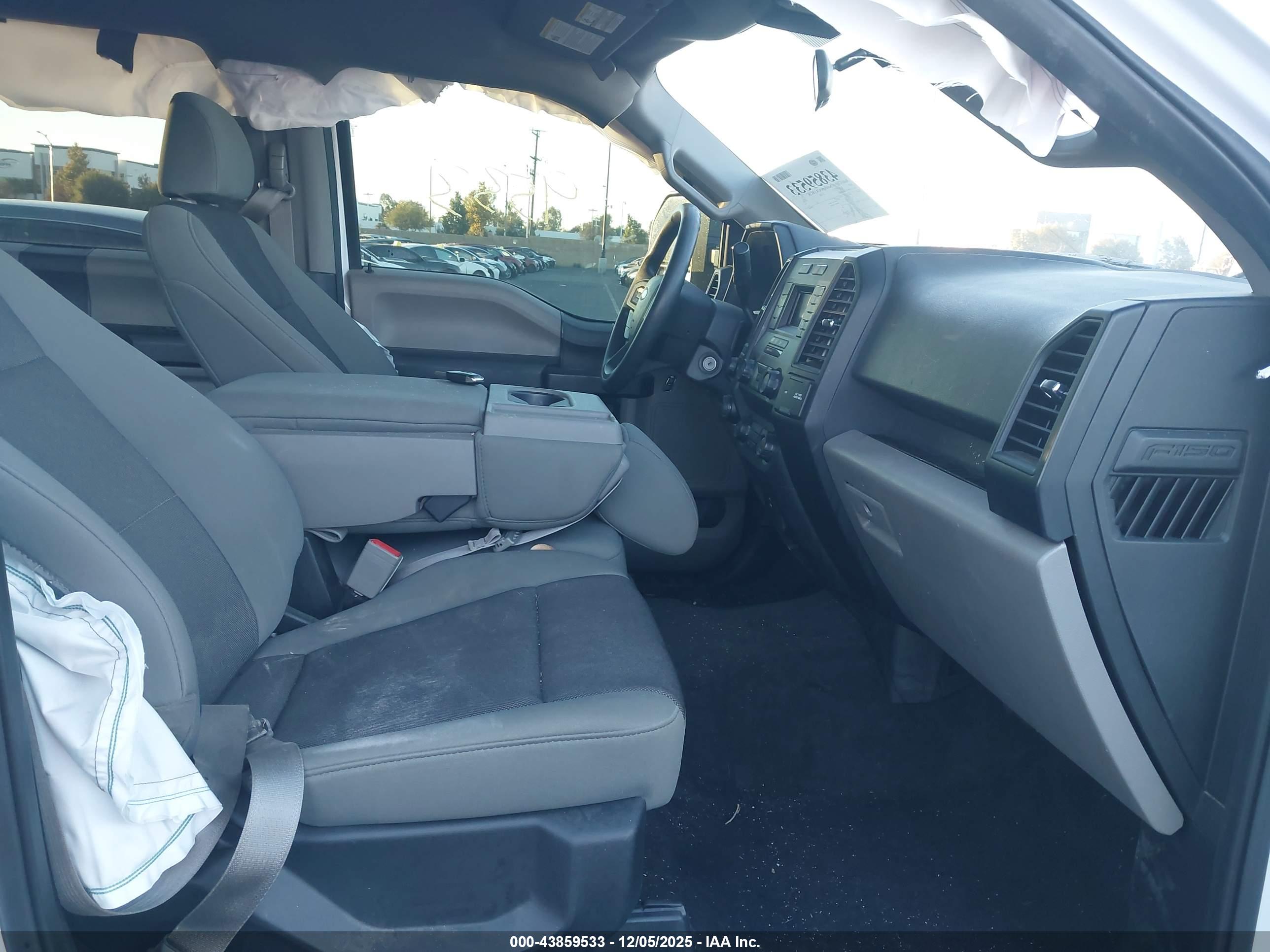 FORD F-150 image 5