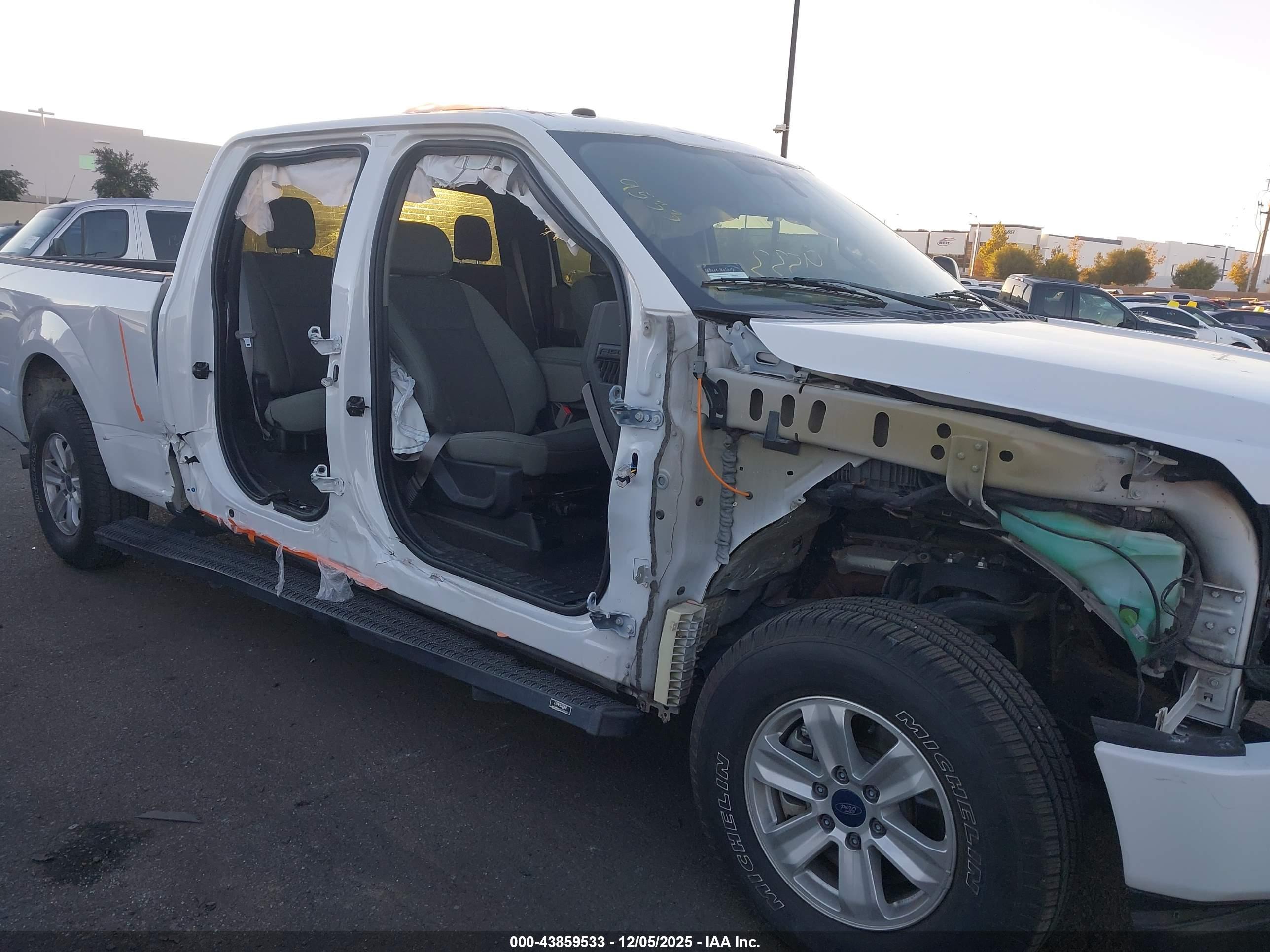 FORD F-150 image 6