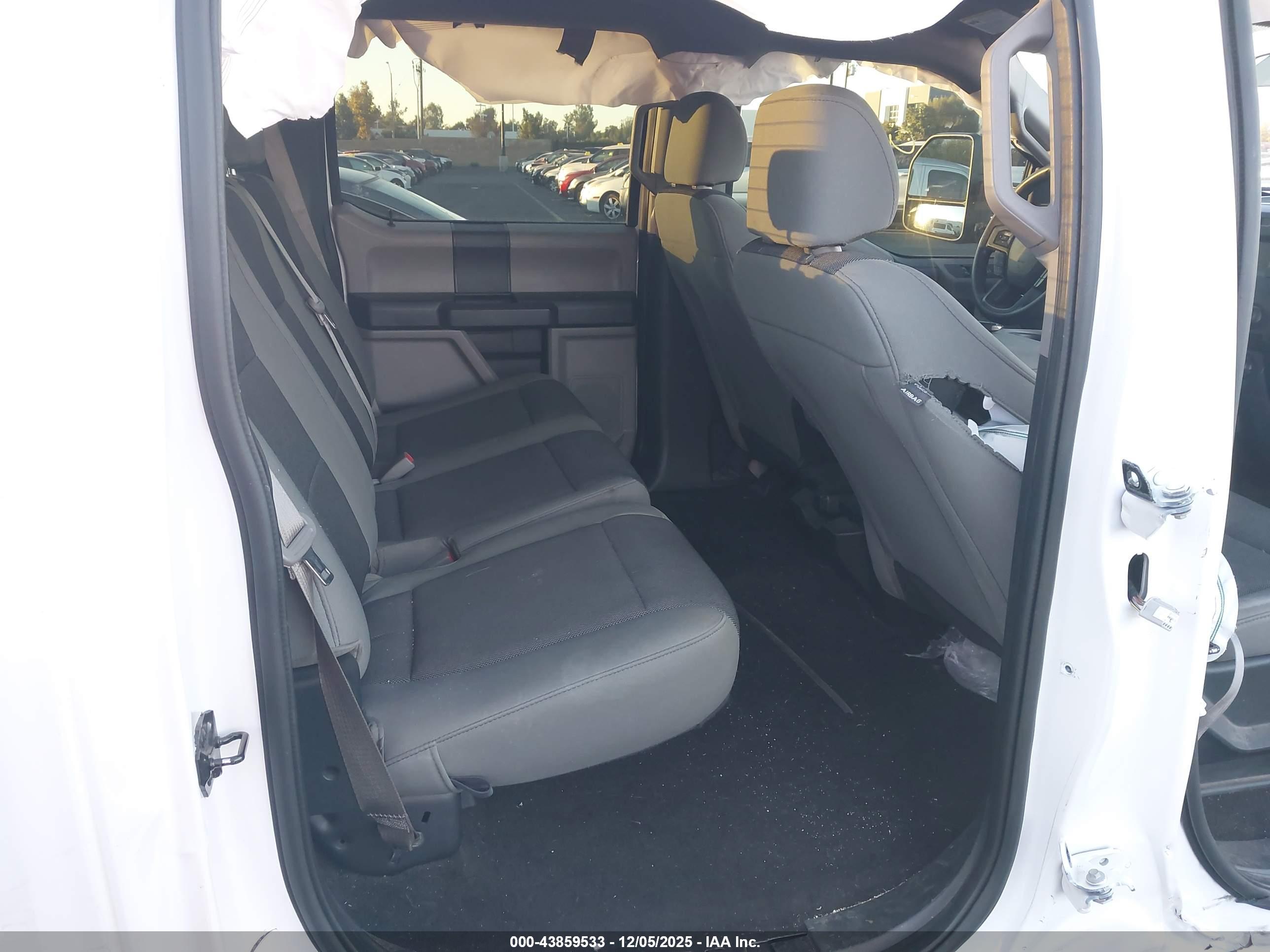 FORD F-150 image 8