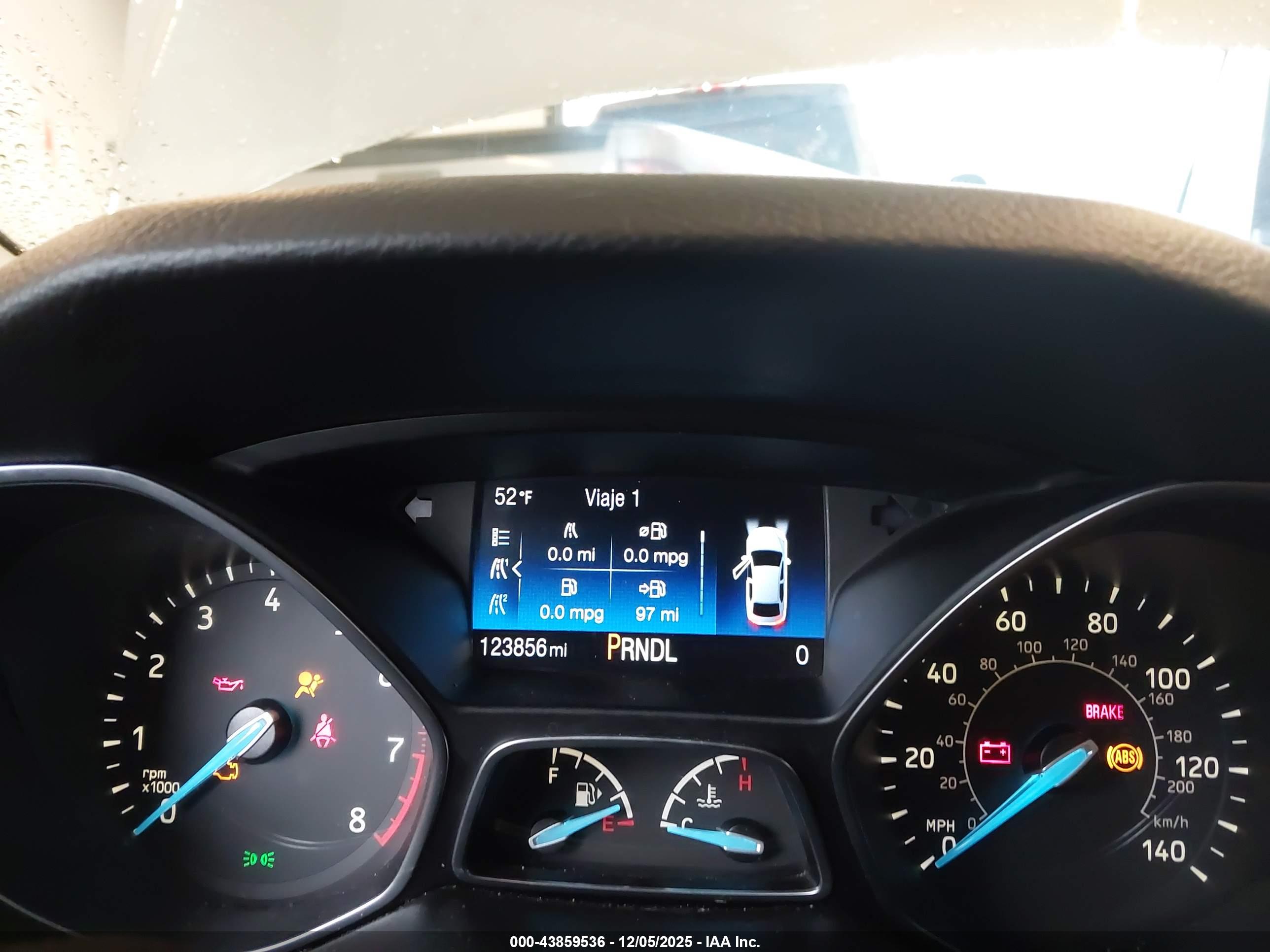 FORD FOCUS image 7