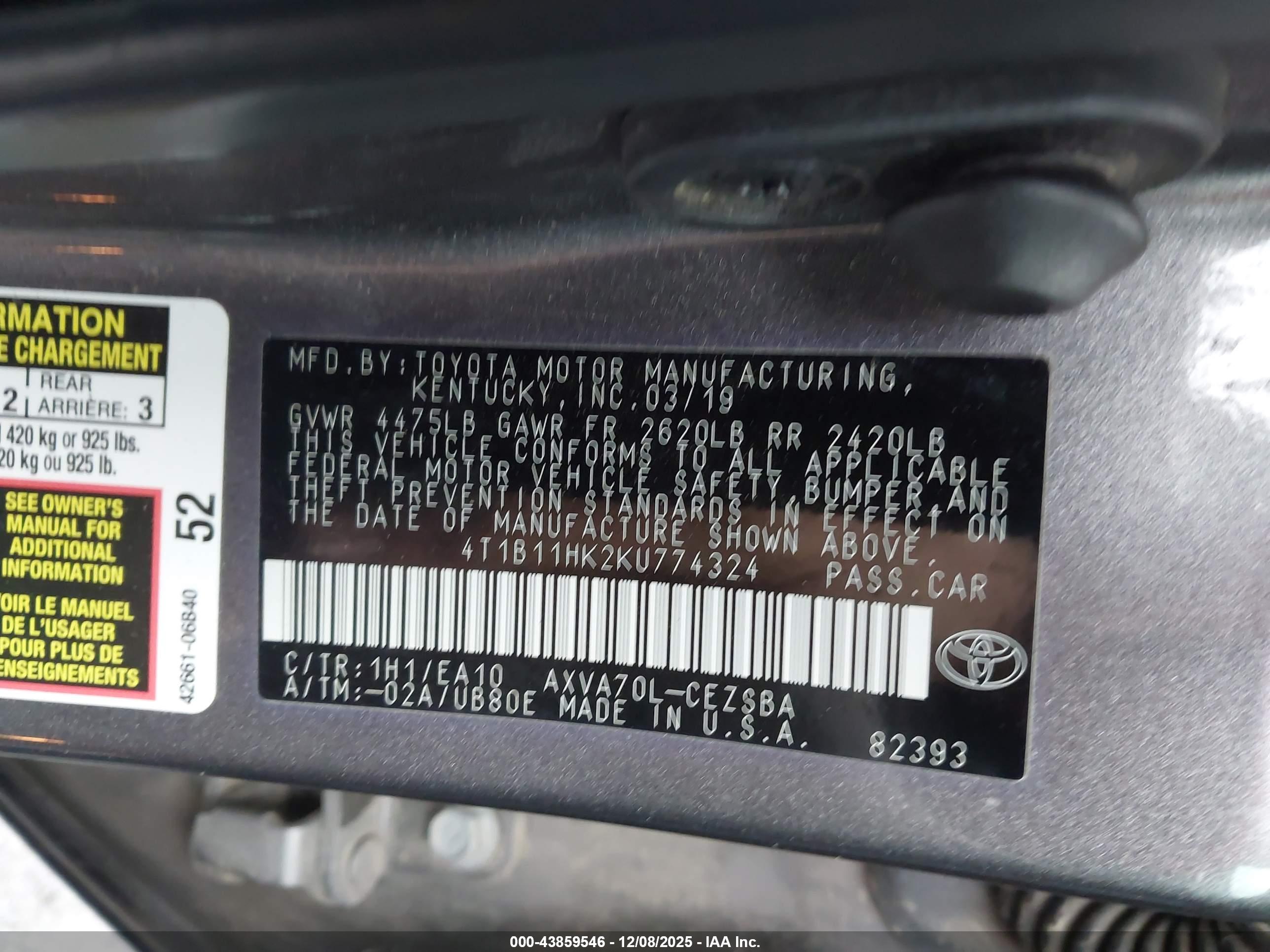 TOYOTA CAMRY image 9
